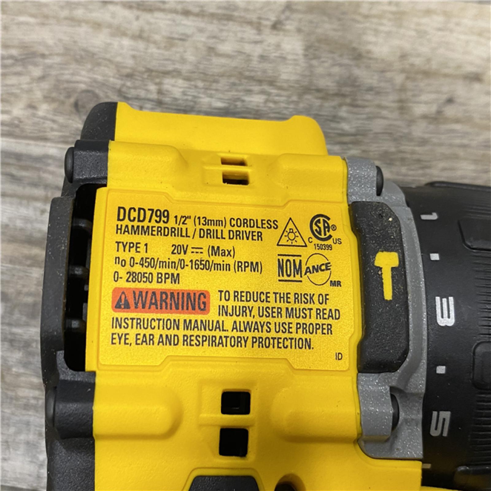 AS-IS DEWALT ATOMIC 20V MAX Lithium-Ion Cordless 2-Tool Combo Kit