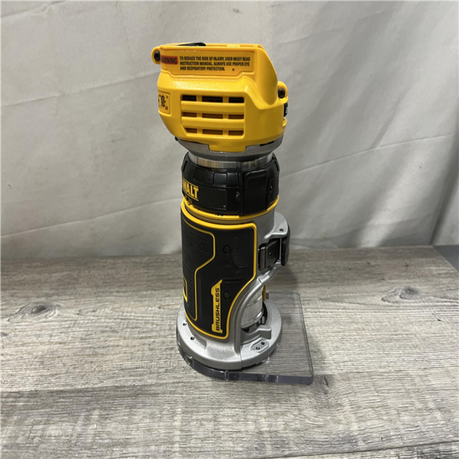 AS-IS DEWALT 20V MAX XR Cordless Brushless Fixed Base Compact Router (Tool Only)
