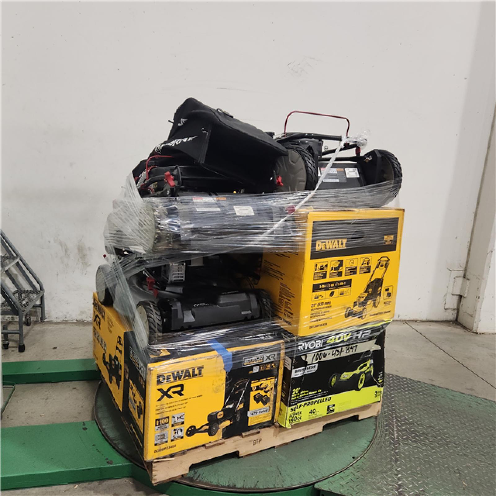 Dallas Location - As-Is Lawn Mower Pallet
