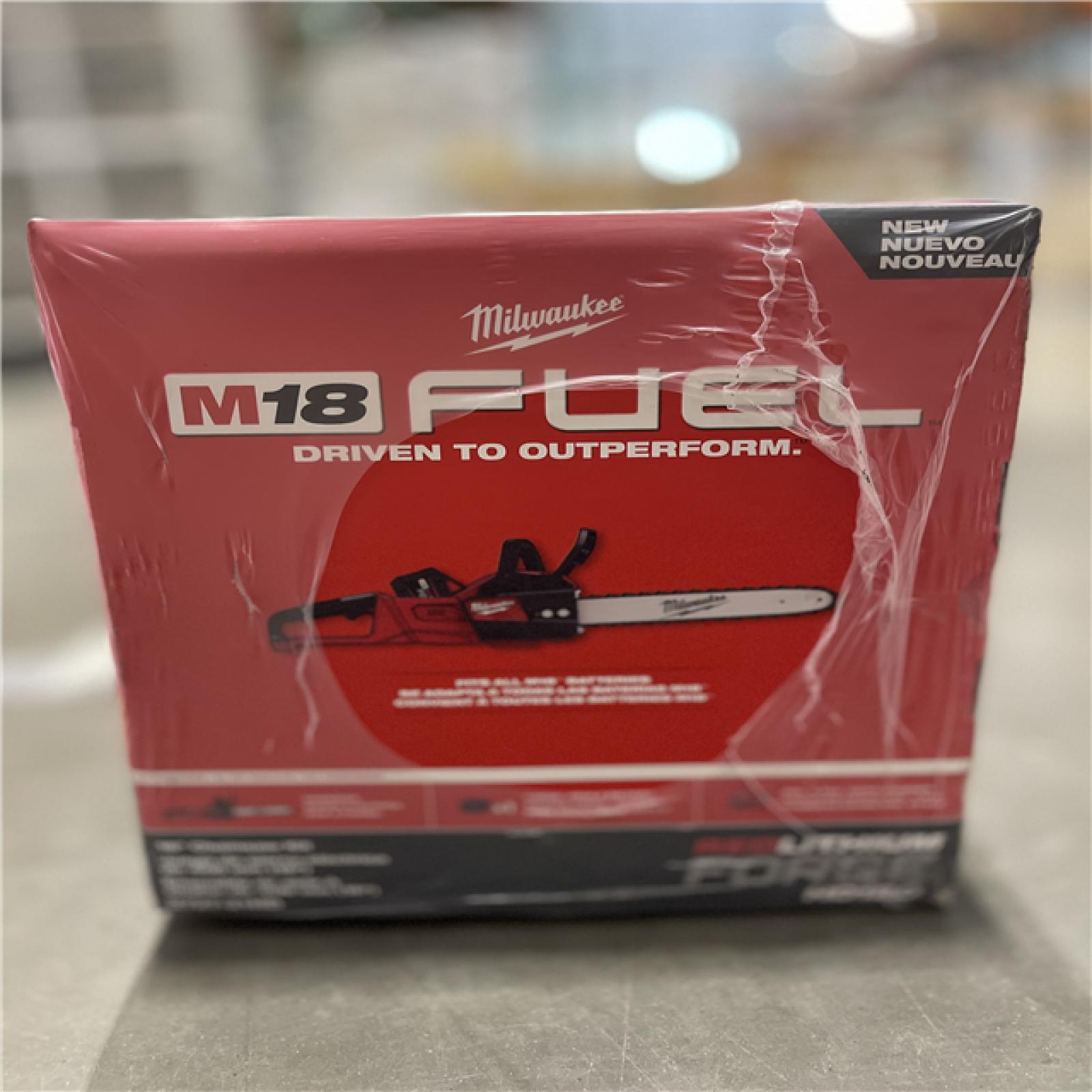 NEW! - Milwaukee M18 FUEL 16 in. 18V Lithium-Ion Brushless Battery Chainsaw (TOOL ONLY)