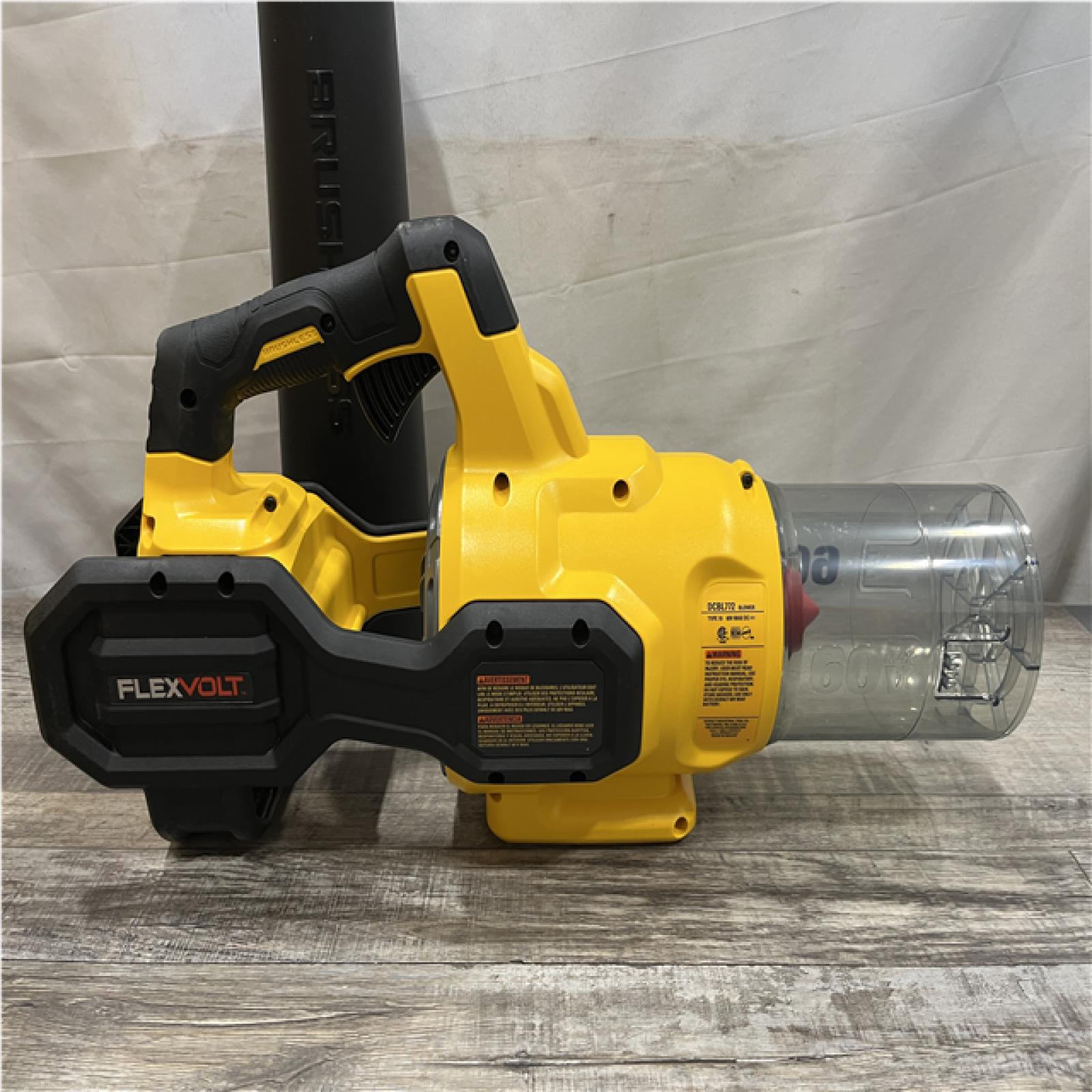 AS-IS DEWALT FLEXVOLT 60V MAX 125 MPH 600 CFM Brushless Cordless Battery Powered Blower Kit