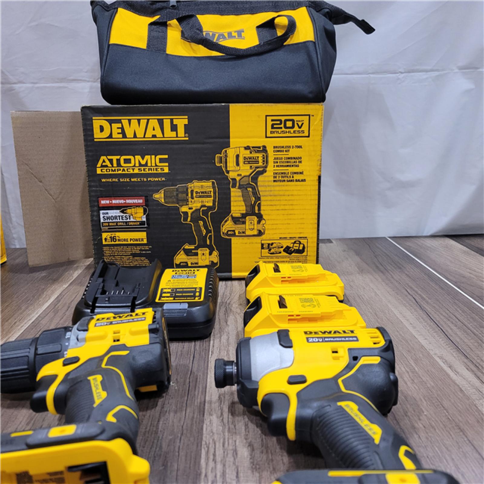 AS-IS DEWALT ATOMIC 20-Volt MAX Lithium-Ion Cordless Combo Kit (2-Tool) with (2) 2.0Ah Batteries, Charger and Bag