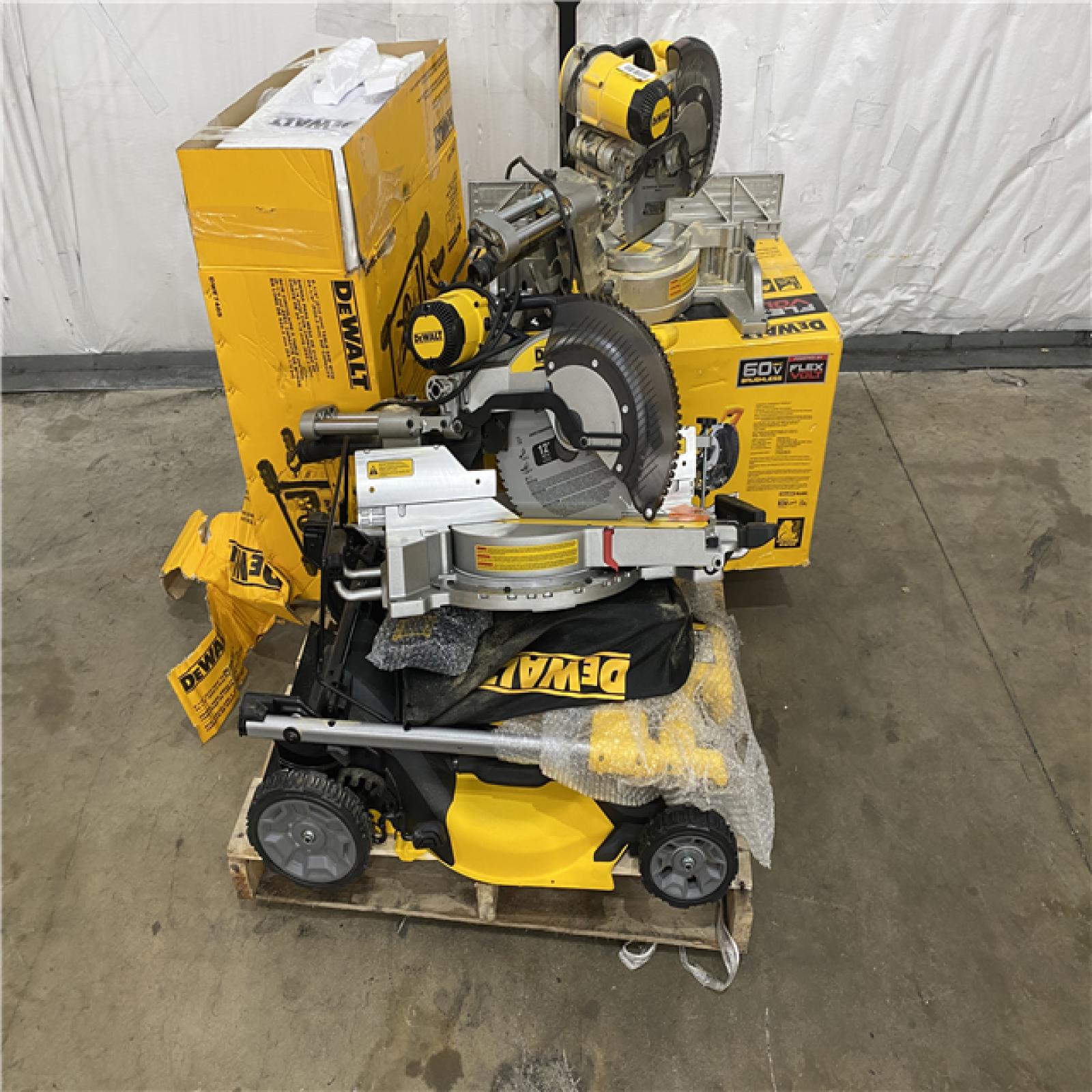 Houston Location AS IS - Tool Pallet