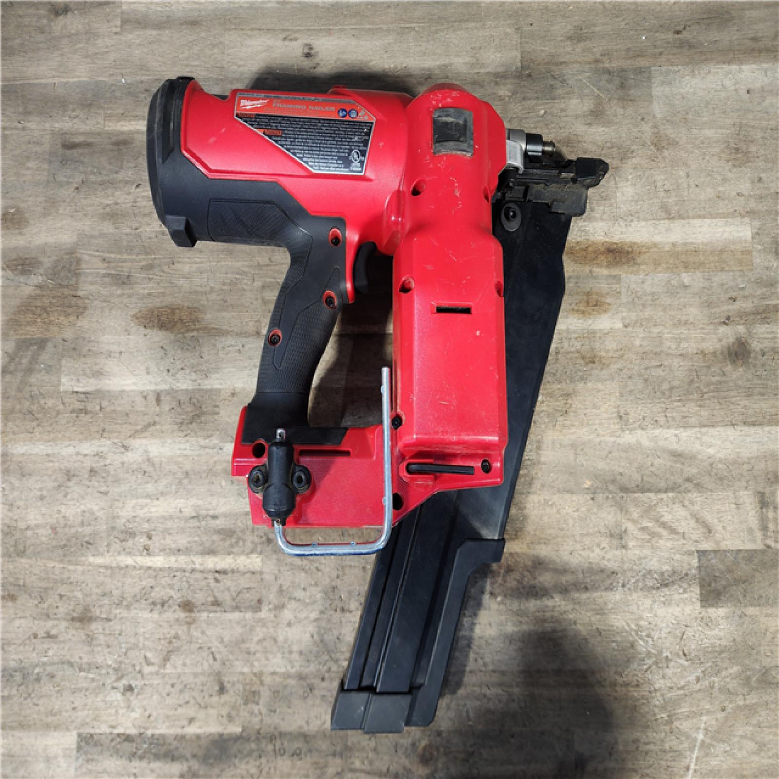 HOUSTON LOCATION - AS-IS Milwaukee 2744-20 M18 FUEL 3-1/2 in. 18V 21-Degree Lithium-Ion Brushless Cordless Framing Nailer (Tool-Only)