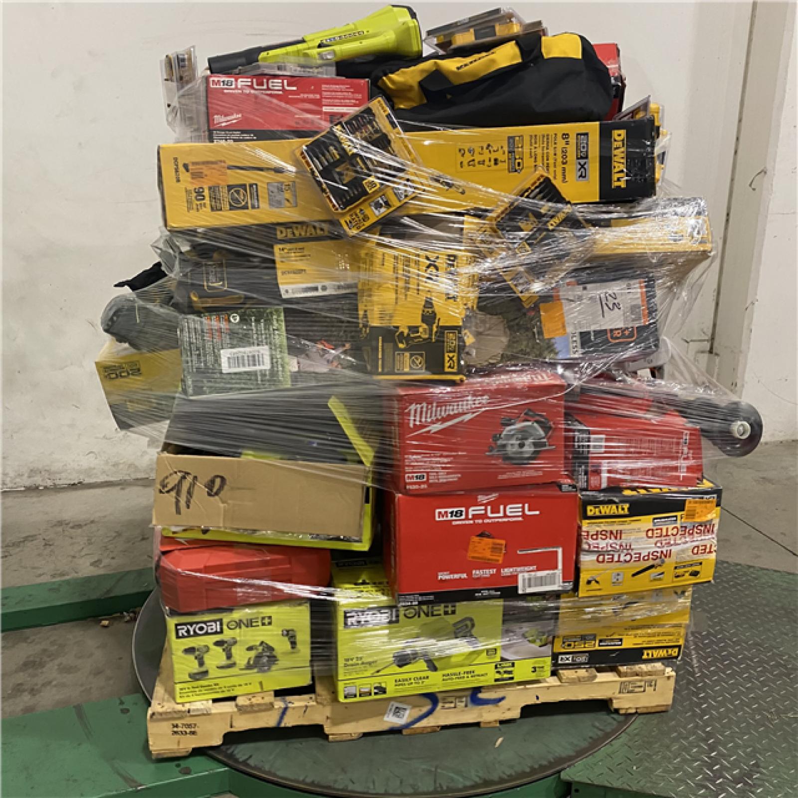 Dallas Location - As-Is Tool Pallet