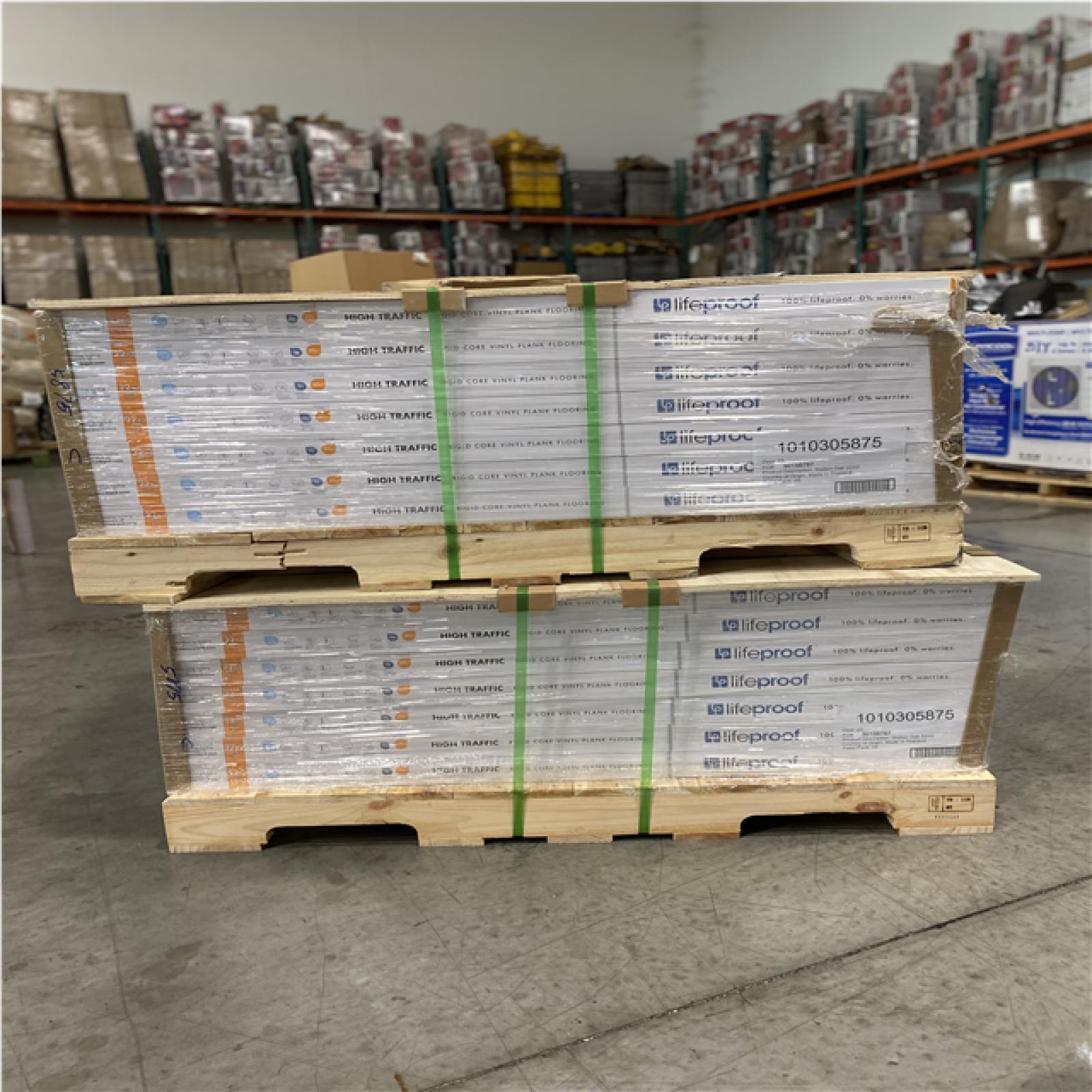 DALLAS LOCATION - NEW! LIFEPROOF Walton Oak 22 MIL x 7.1 in. W x 48 in. L Click Lock Waterproof Flooring (18.7 sqft/Case)(52 CASES)
