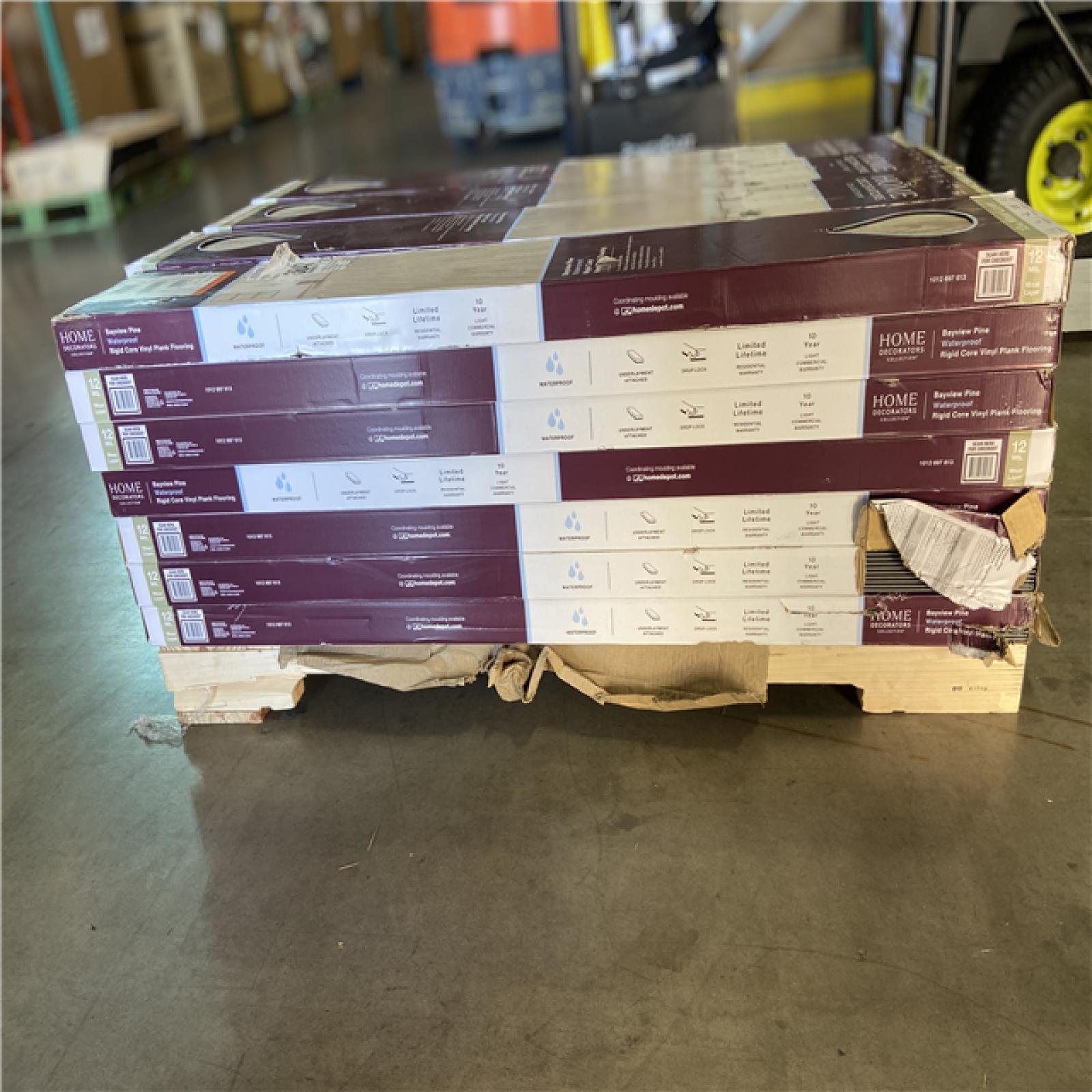 DALLAS LOCATION - Home Decorators Collection Bayview Pine 12 MIL x 7 in. W x 48 in. L Waterproof Click Lock Luxury Vinyl Plank Flooring (23.8 sq. ft. /Case) - 28 CASES