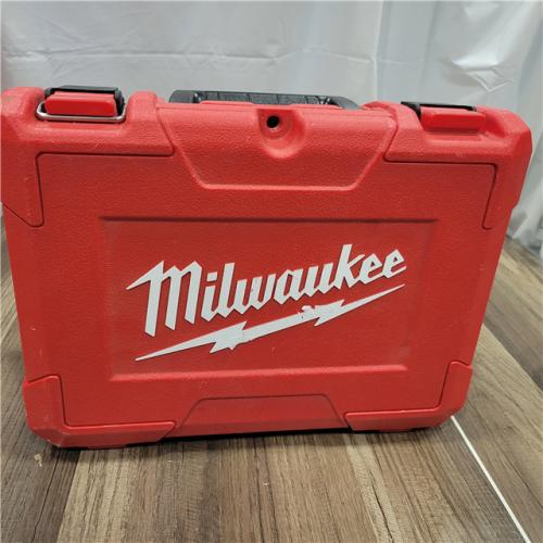 AS-IS MILWAUKEE 100 Ft. REDLITHIUM Lithium-Ion USB Green Rechargeable Cross Line Laser Level