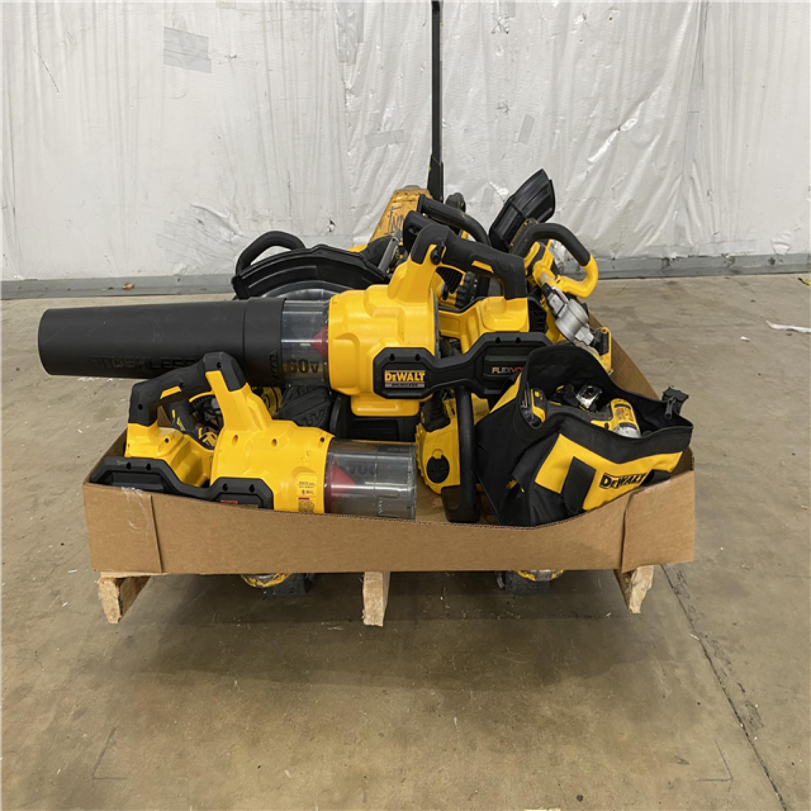 Houston Location AS IS - Tool Pallet
