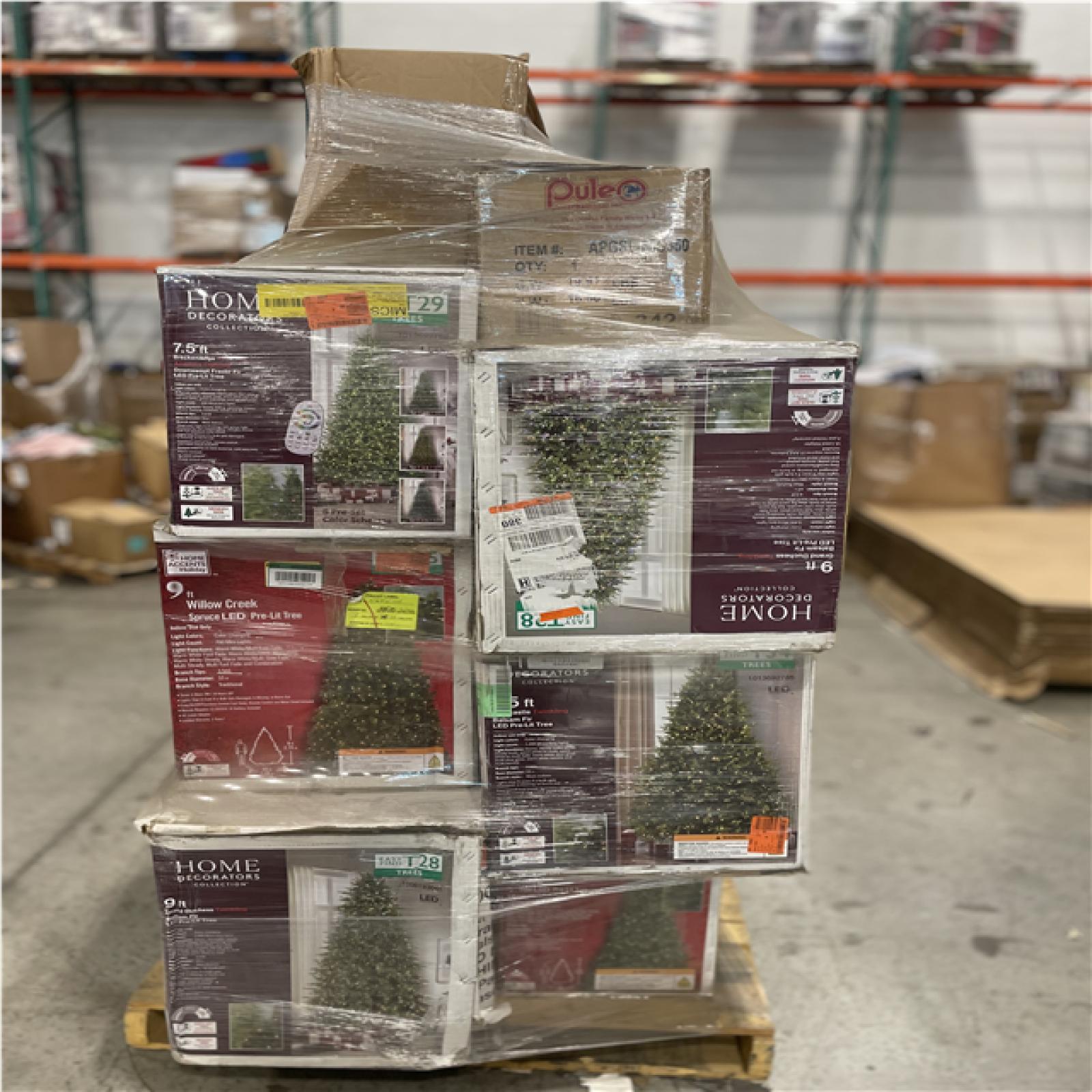 DALLAS LOCATION - MIXED CHRISTMAS TREE PALLET