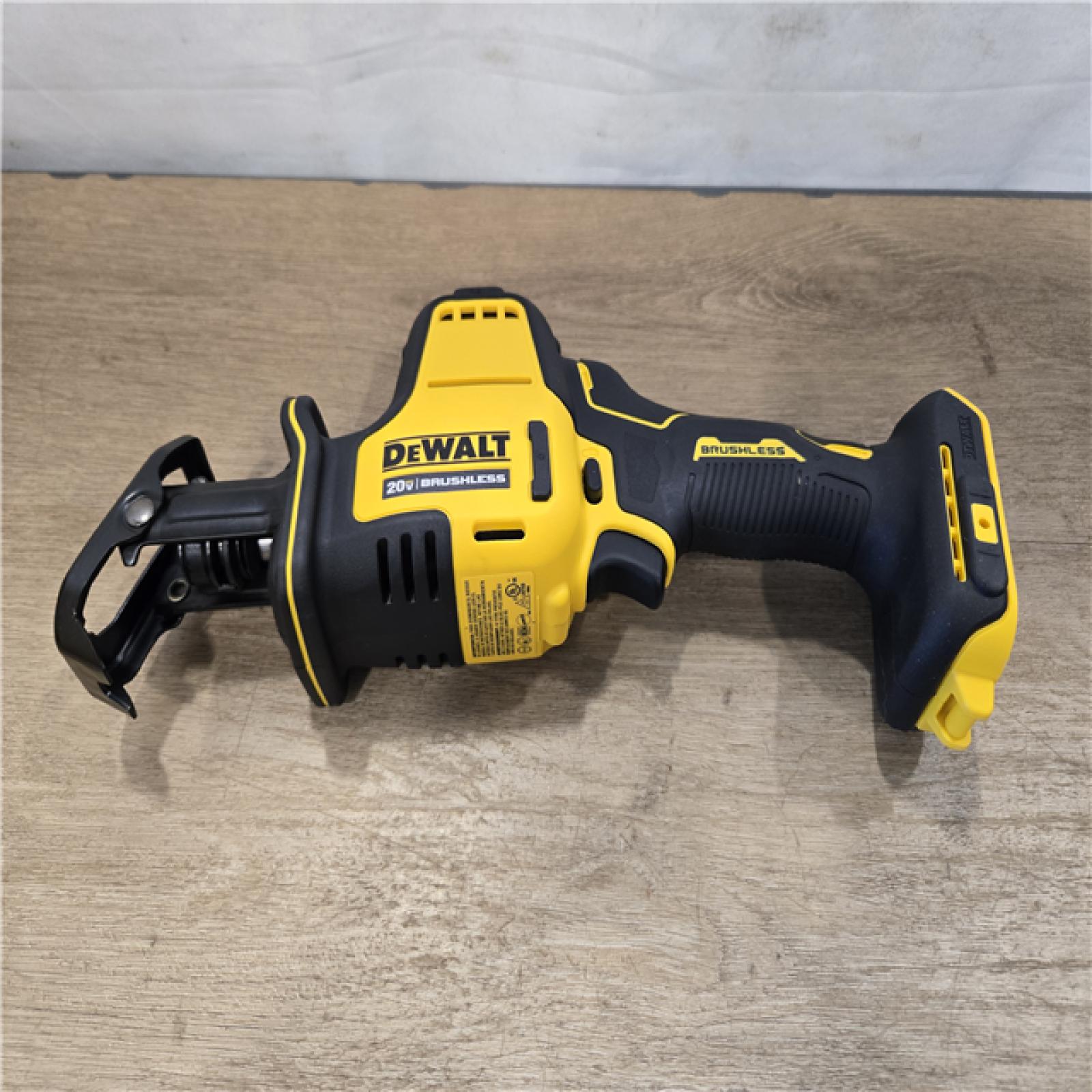 AS-IS DEWALT ATOMIC 20V Cordless (4-Tool) Combo Kit