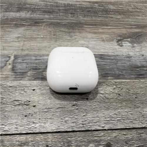 AS-IS Apple - AirPods (3rd generation) with Lightning Charging Case - White