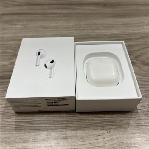 AS-IS Apple AirPods (3rd generation) Lightning Charging Case