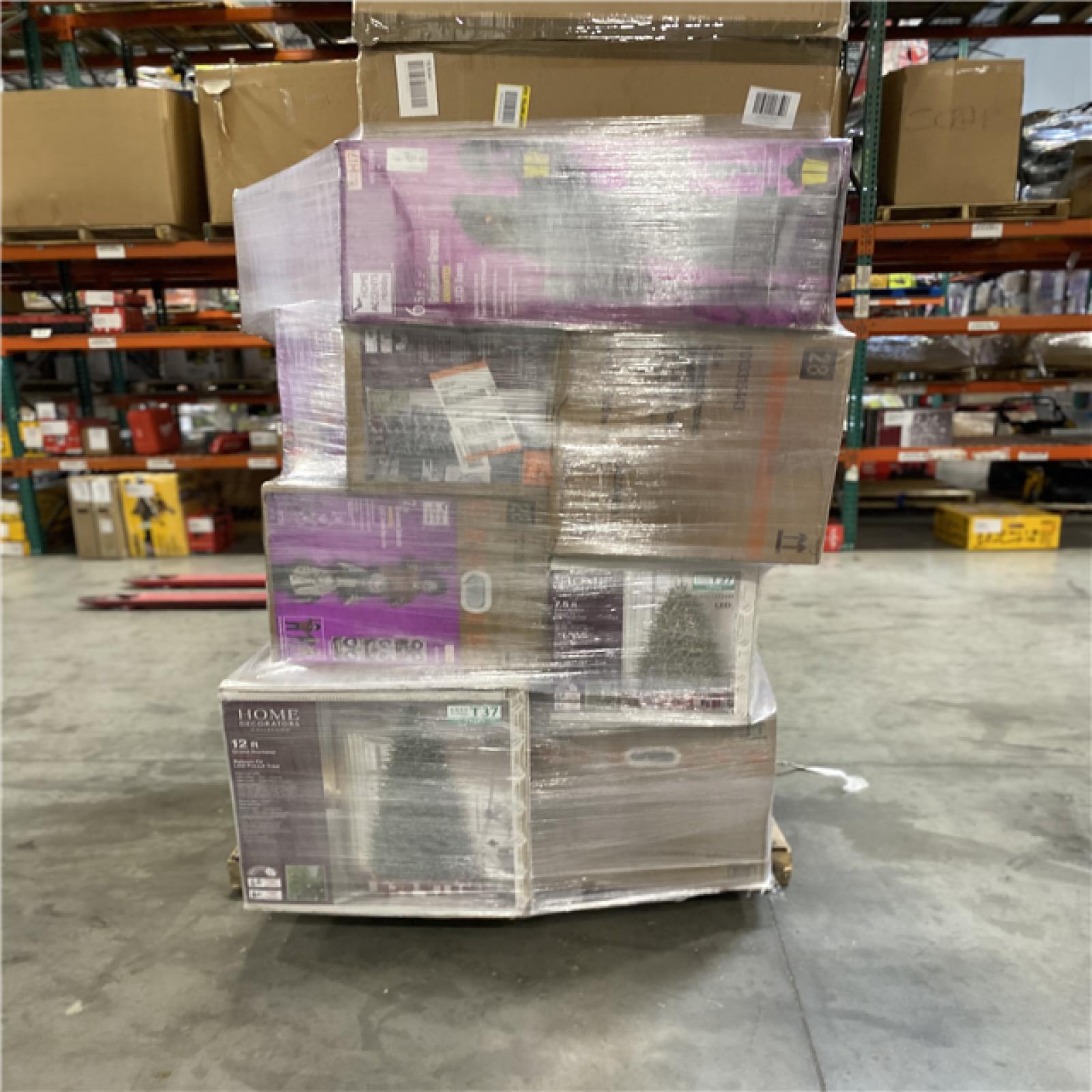Dallas Location - Holiday Pallet