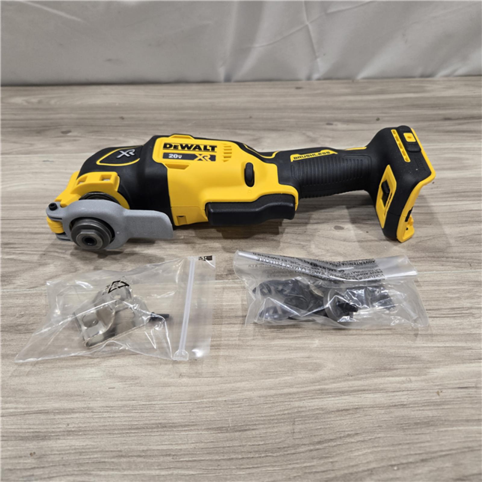 AS-IS DEWALT 20V MAX XR Cordless Oscillating Multi-Tool DCS356B (Tool-Only)