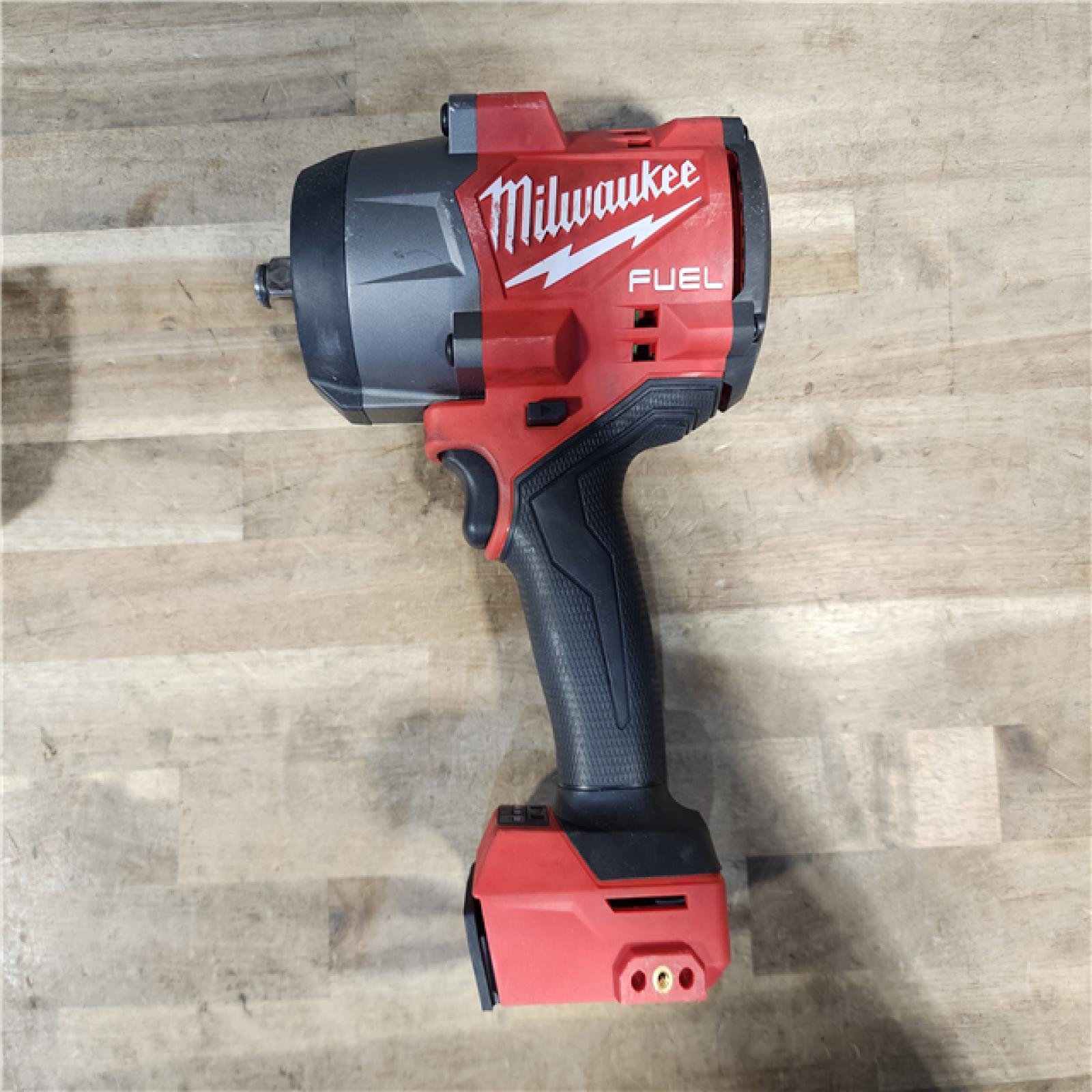 HOUSTON LOCATION - AS-IS Milwaukee M18 1/2 in. Cordless Brushless High Torque Impact Wrench Kit (Battery & Charger)