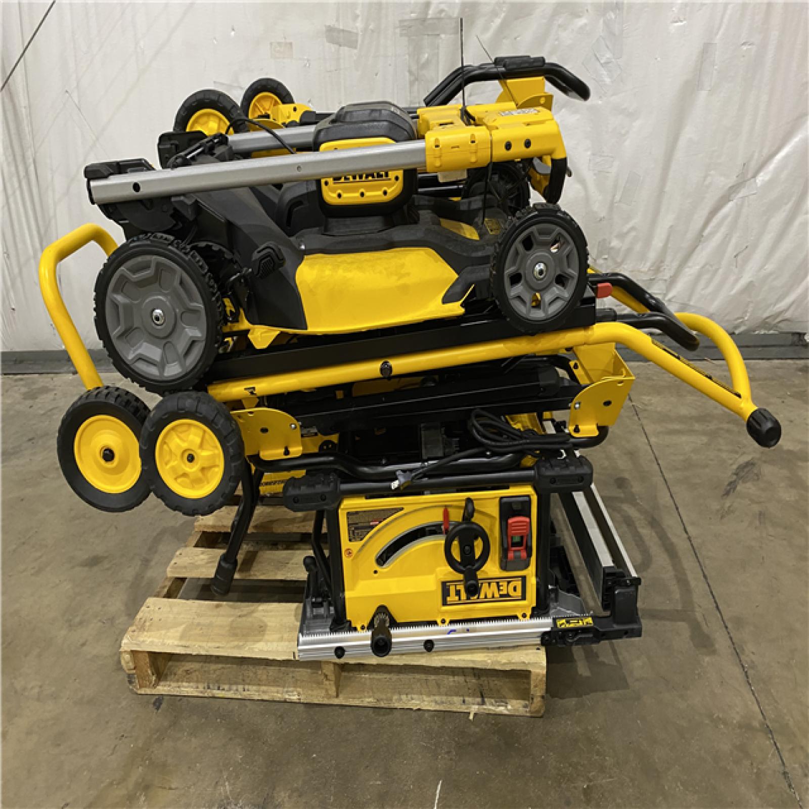 Houston Location AS IS - Tool Pallet