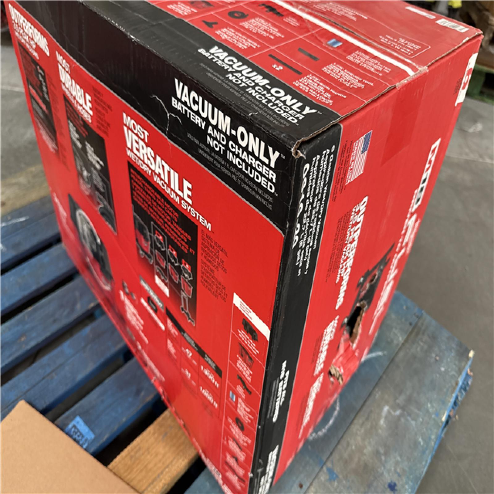California NEW Milwaukee 6 Gallon Wet/Dry Vacuum (No Battery or Charger)