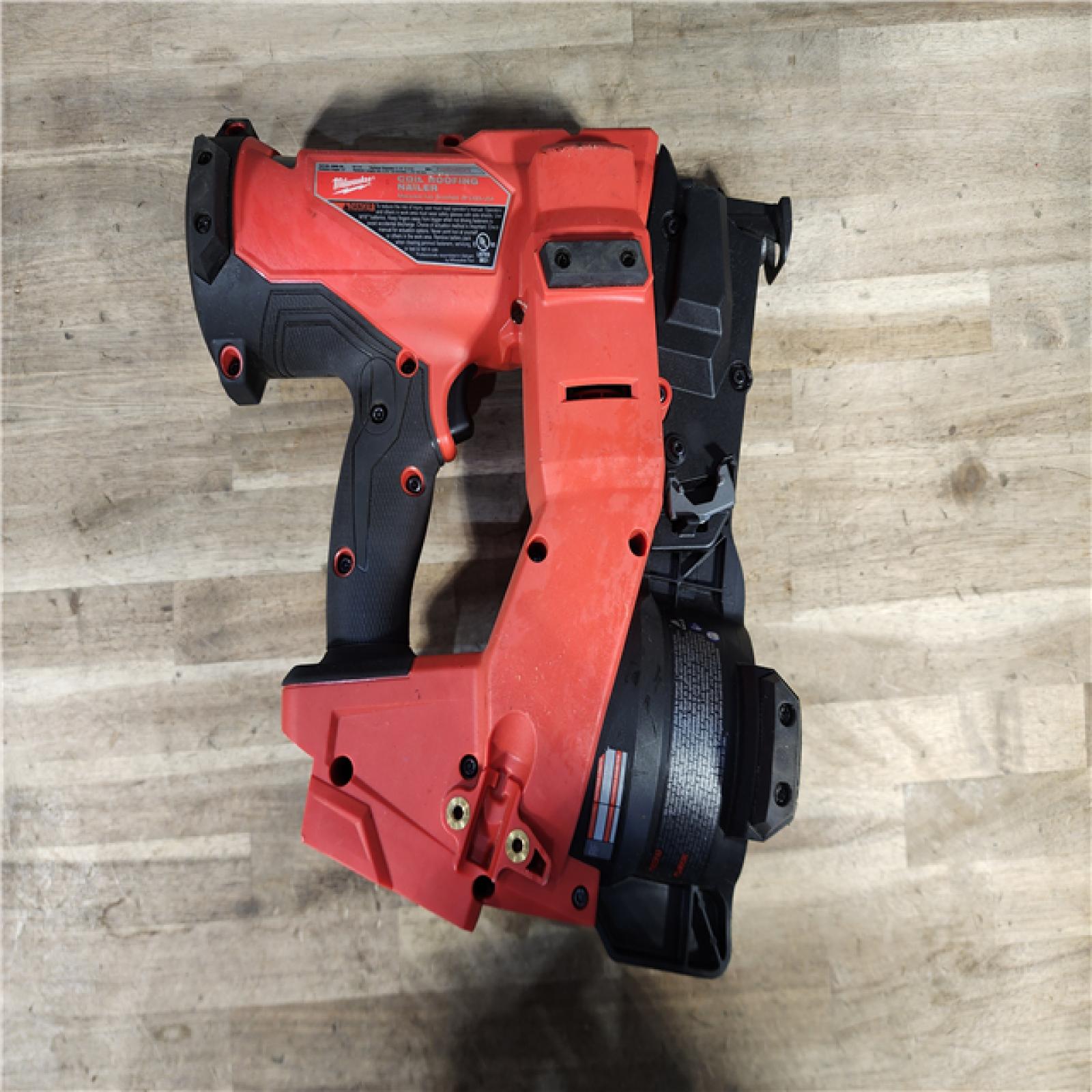 HOUSTON LOCATION - AS-IS Milwaukee M18 FUEL Coil Roofing Nailer (TOOL ONLY)