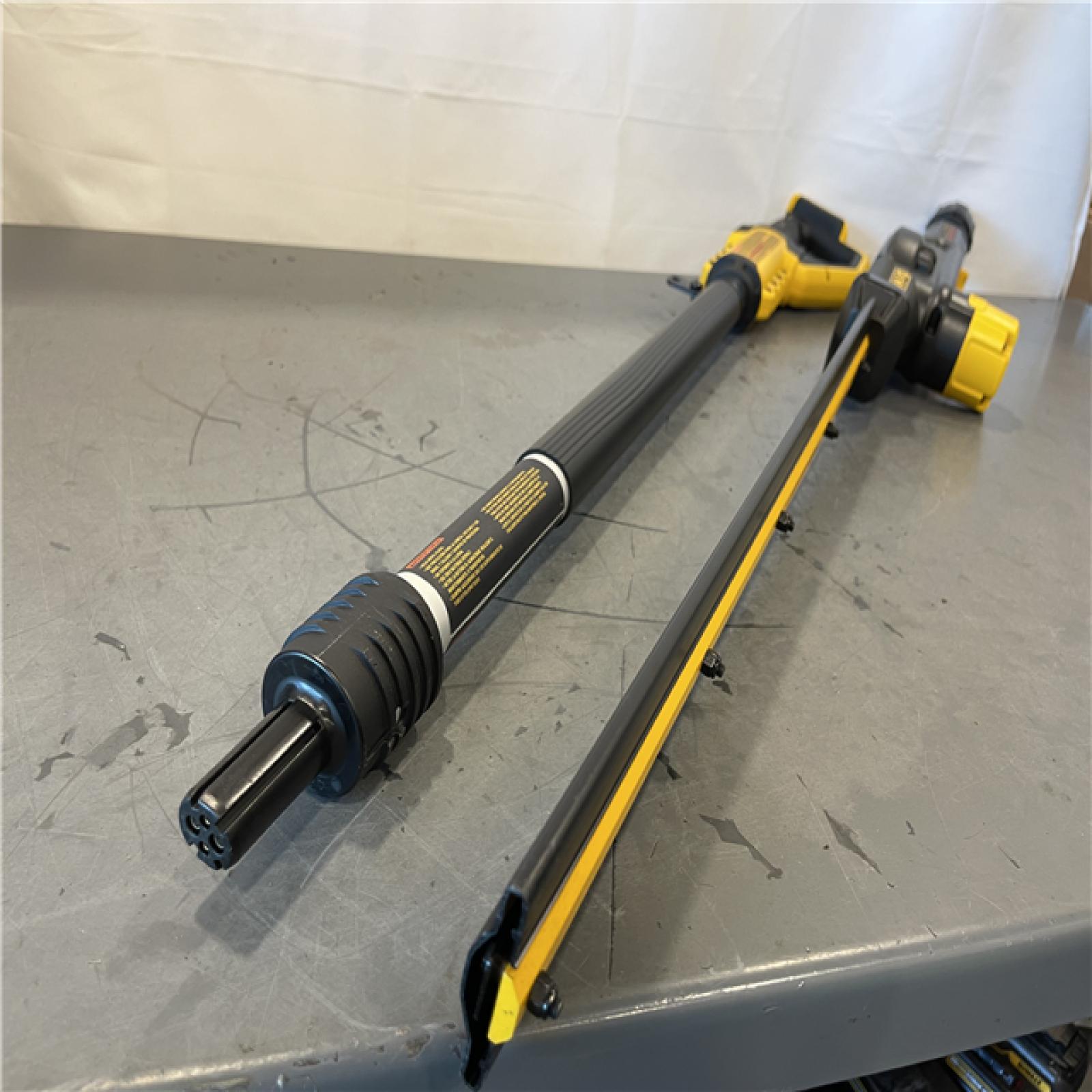 AS-IS - DEWALT 20V MAX 22 in. Cordless Battery Powered Pole Hedge Trimmer