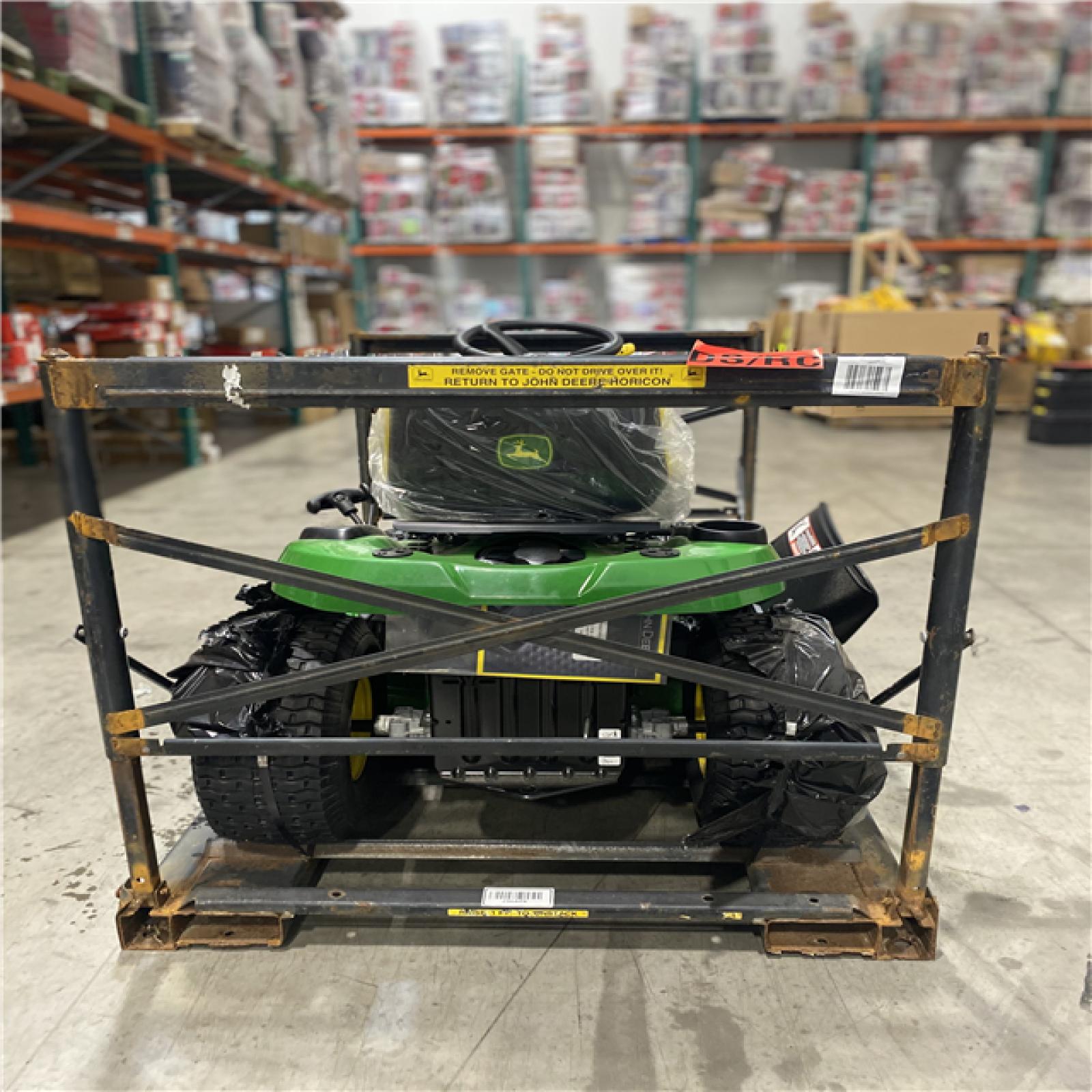 Dallas Location - As-Is John Deere S100 42-in Single Gas Lawn tractor