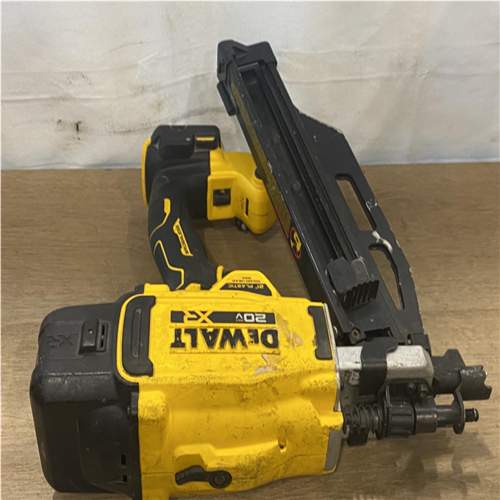 AS-IS DEWALT 20-Volt 21° Cordless Framing Nailer (Tool-Only)