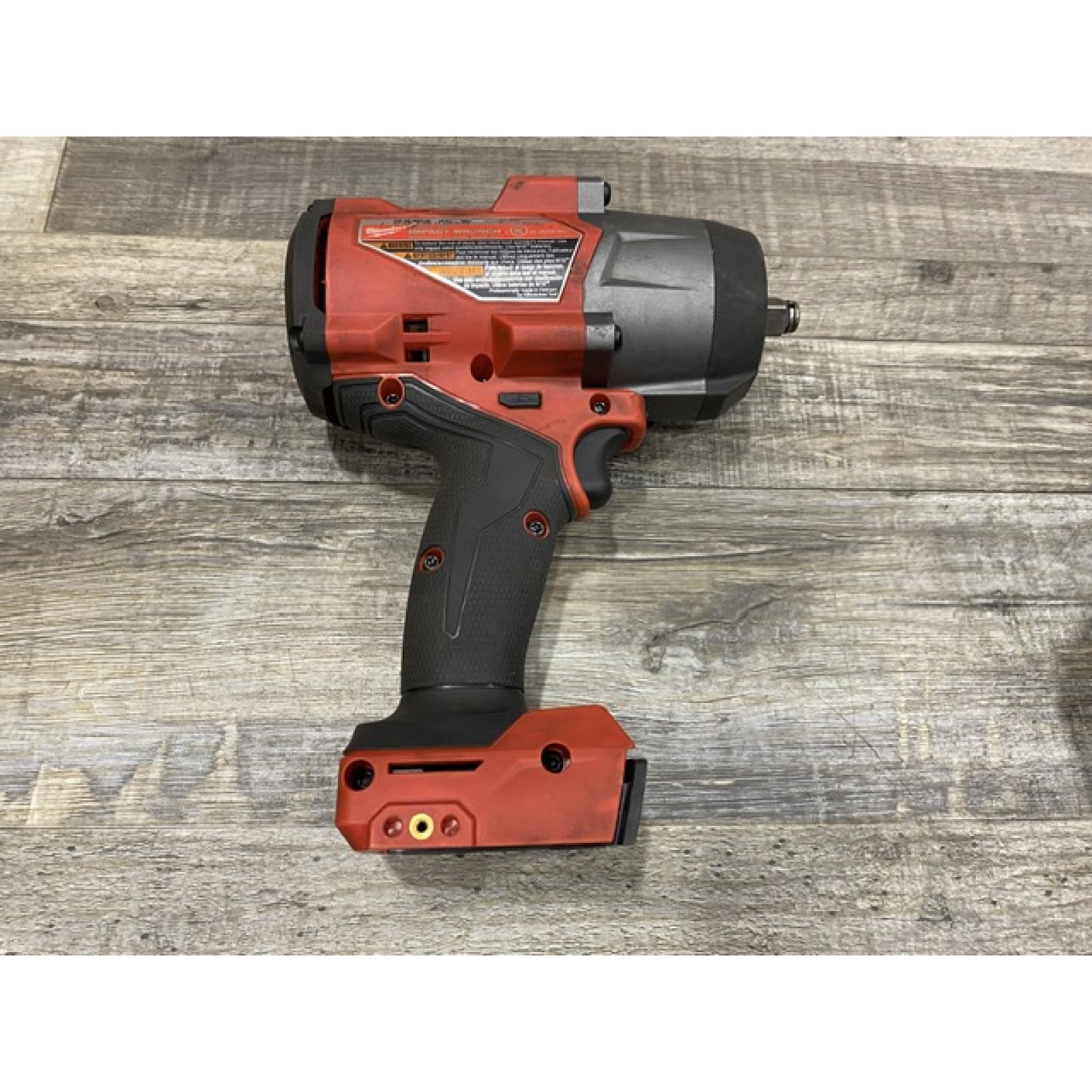 AS-IS Milwaukee FUEL 18V Lithium-Ion Brushless Cordless 1/2 in. Impact Wrench w/Friction Ring Kit