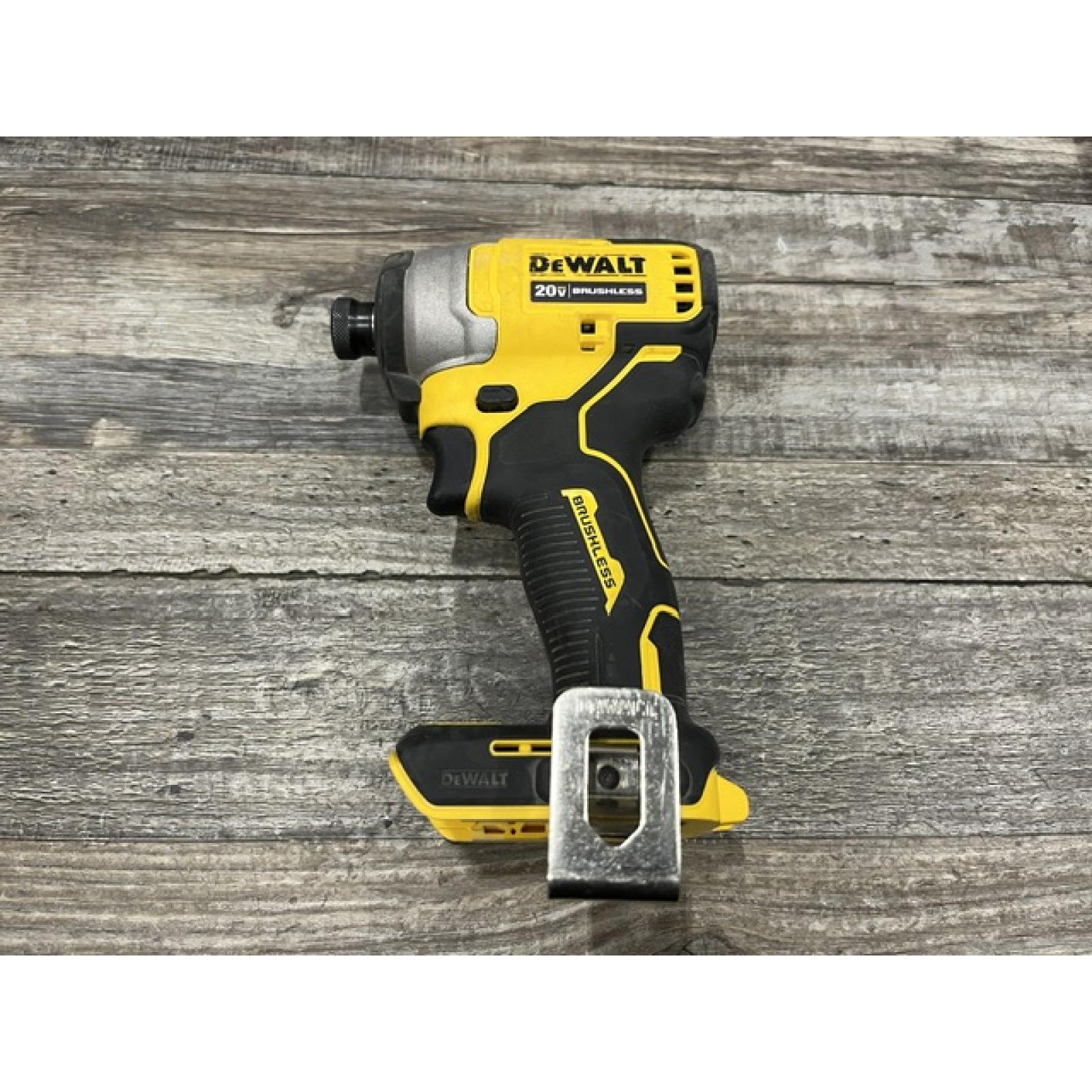 AS-IS DEWALT Atomic 20V Max Lithium-Ion Brushless Cordless Compact 1/4 in. Impact Driver Kit