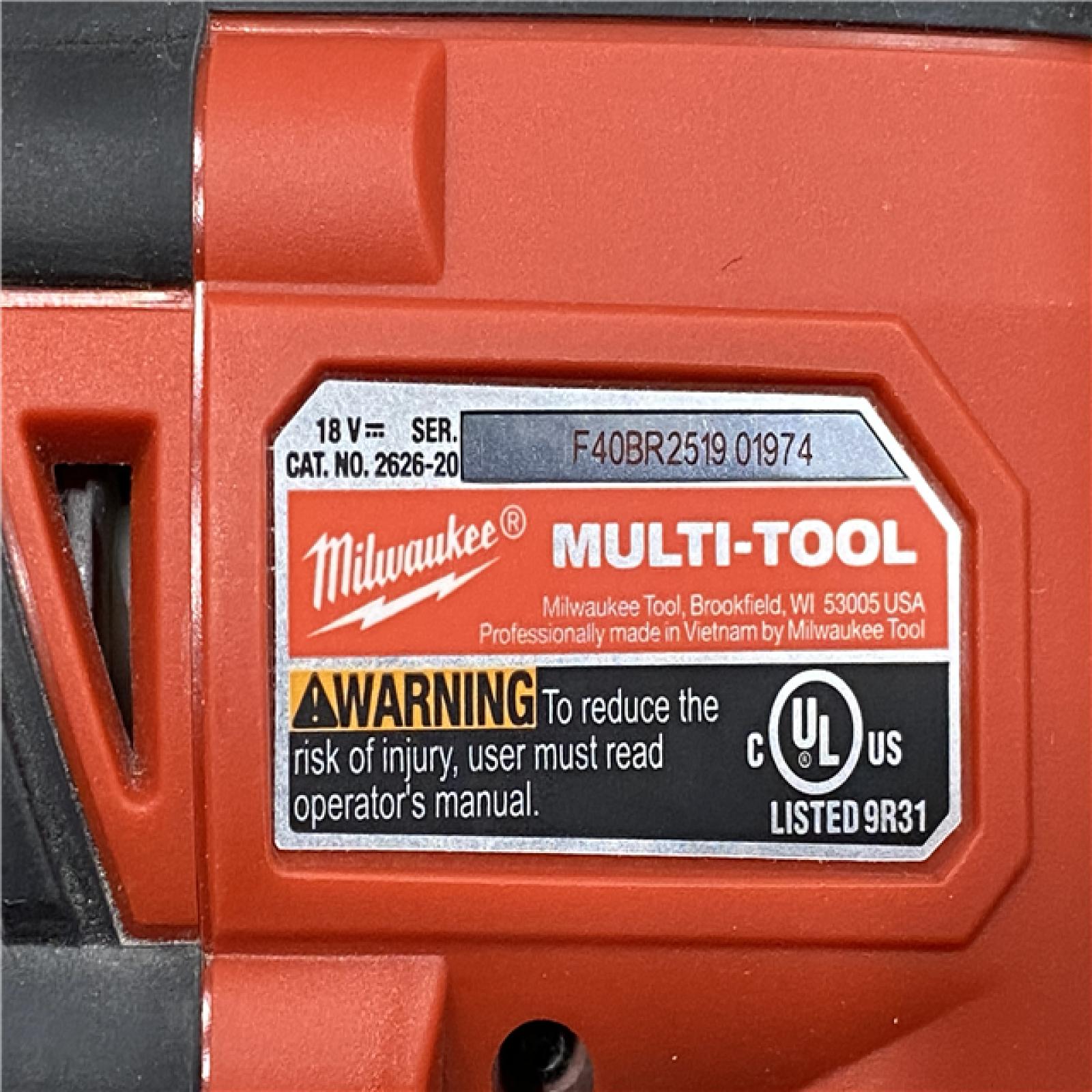 AS-IS Milwaukee 18V Lithium-Ion Cordless Oscillating Multi-Tool (Tool-Only)