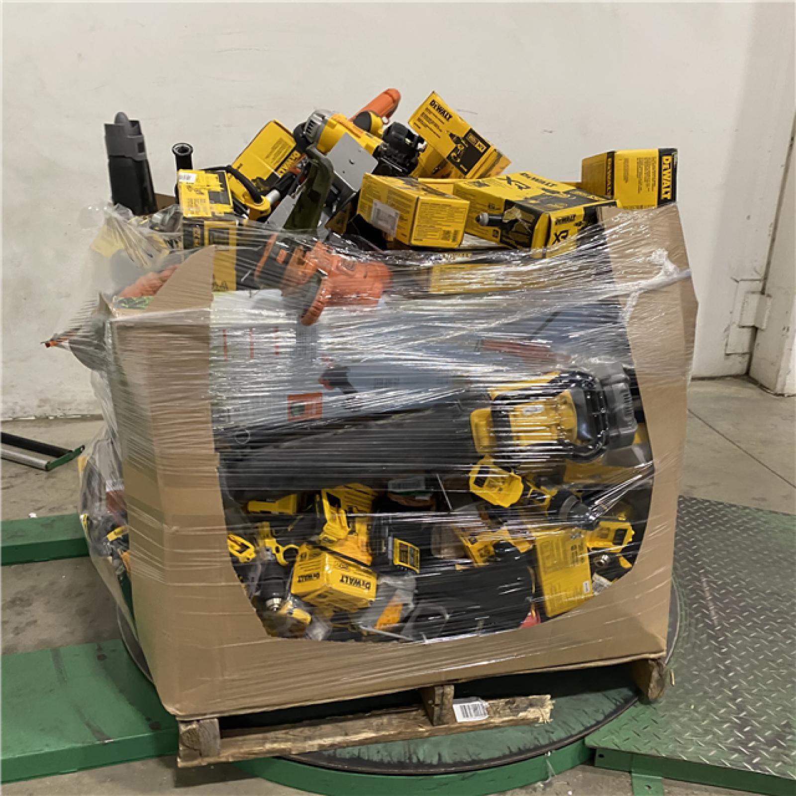 Dallas Location - As-Is DEWALT Tool Pallet