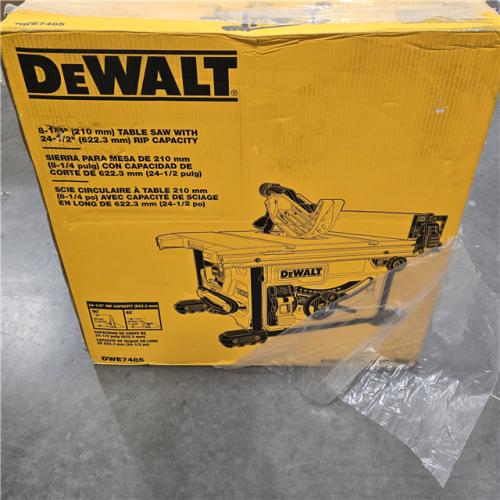 NEW! - DeWalt 15 Amps Corded 8-1/4 in. Compact Table Saw