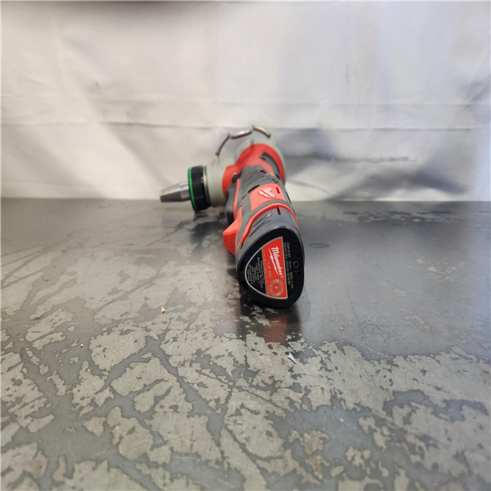 AS-IS- Milwaukee M12 Cordless PEX Expansion Tool Kit