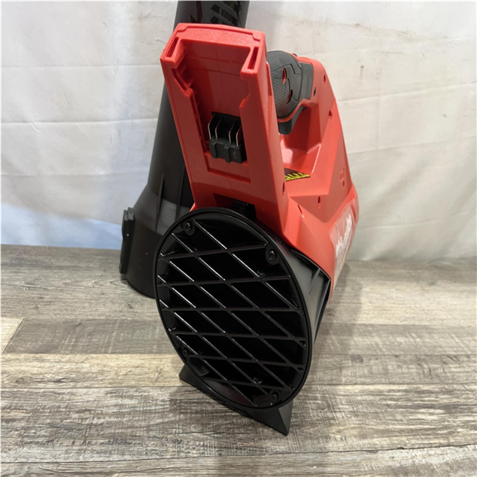 AS-IS Milwaukee FUEL 120 MPH 500 CFM 18V Brushless Cordless Battery Powered Leaf Blower Kit