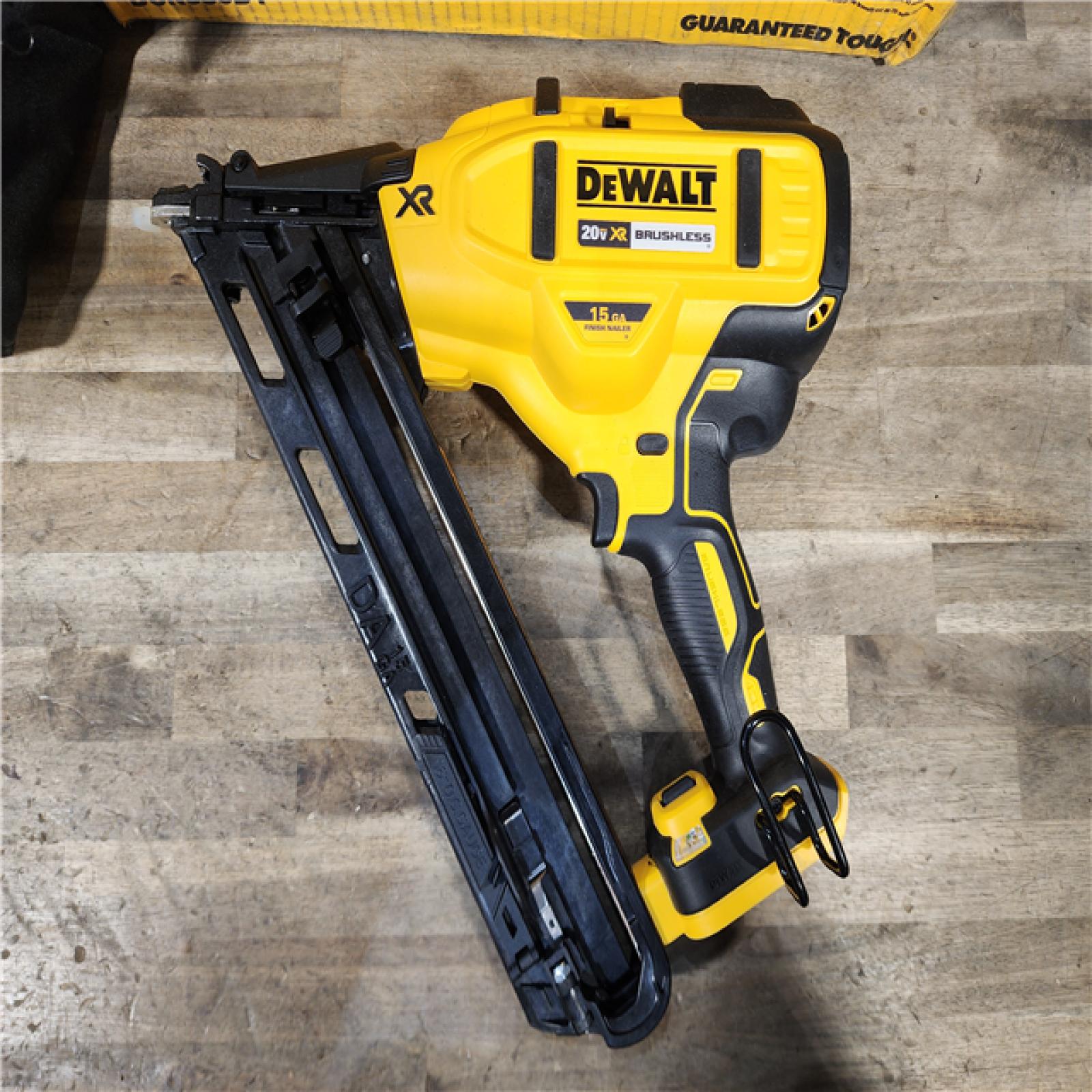 HOUSTON LOCATION - AS-IS DEWALT 20V MAX XR 15 Ga. Cordless 34 Deg Nailer 20 V