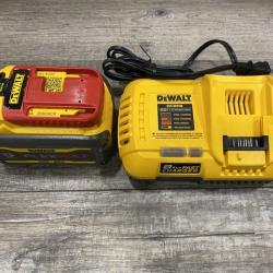 AS-IS DEWALT 20V/60V MAX FLEXVOLT Lithium-Ion 9.0Ah Battery and Charger Starter Kit