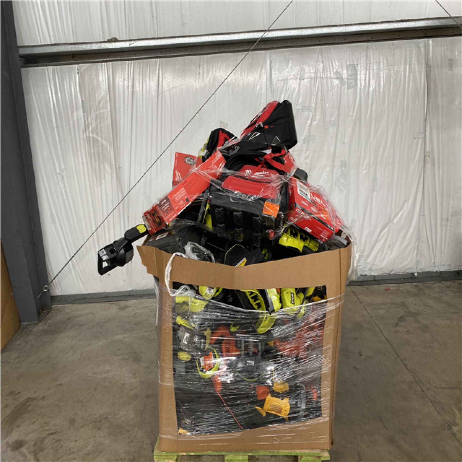 Houston Location AS IS - Tool Pallet