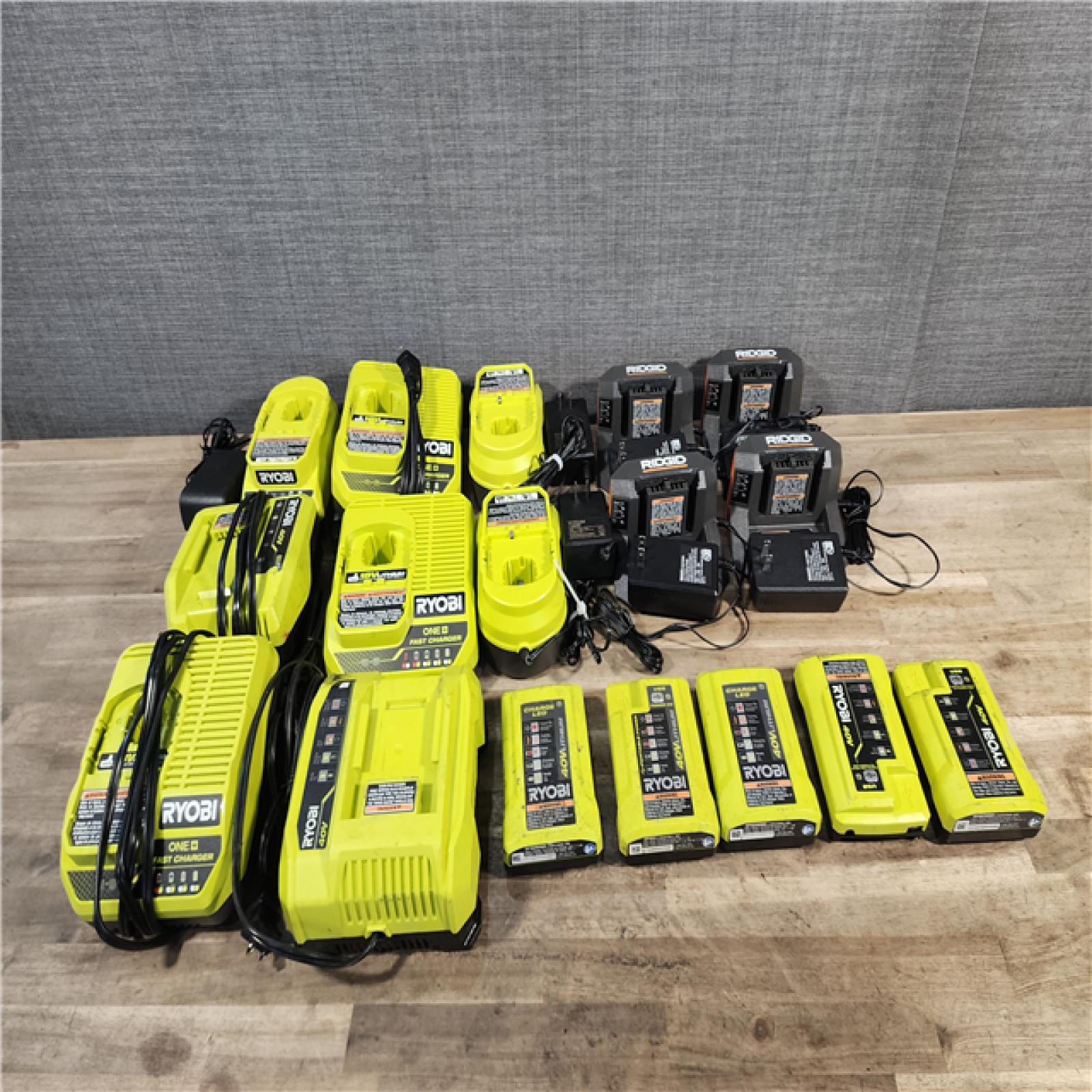 HOUSTON LOCATION - AS-IS MIXED BATTERY CHARGER PACK QTY - 17