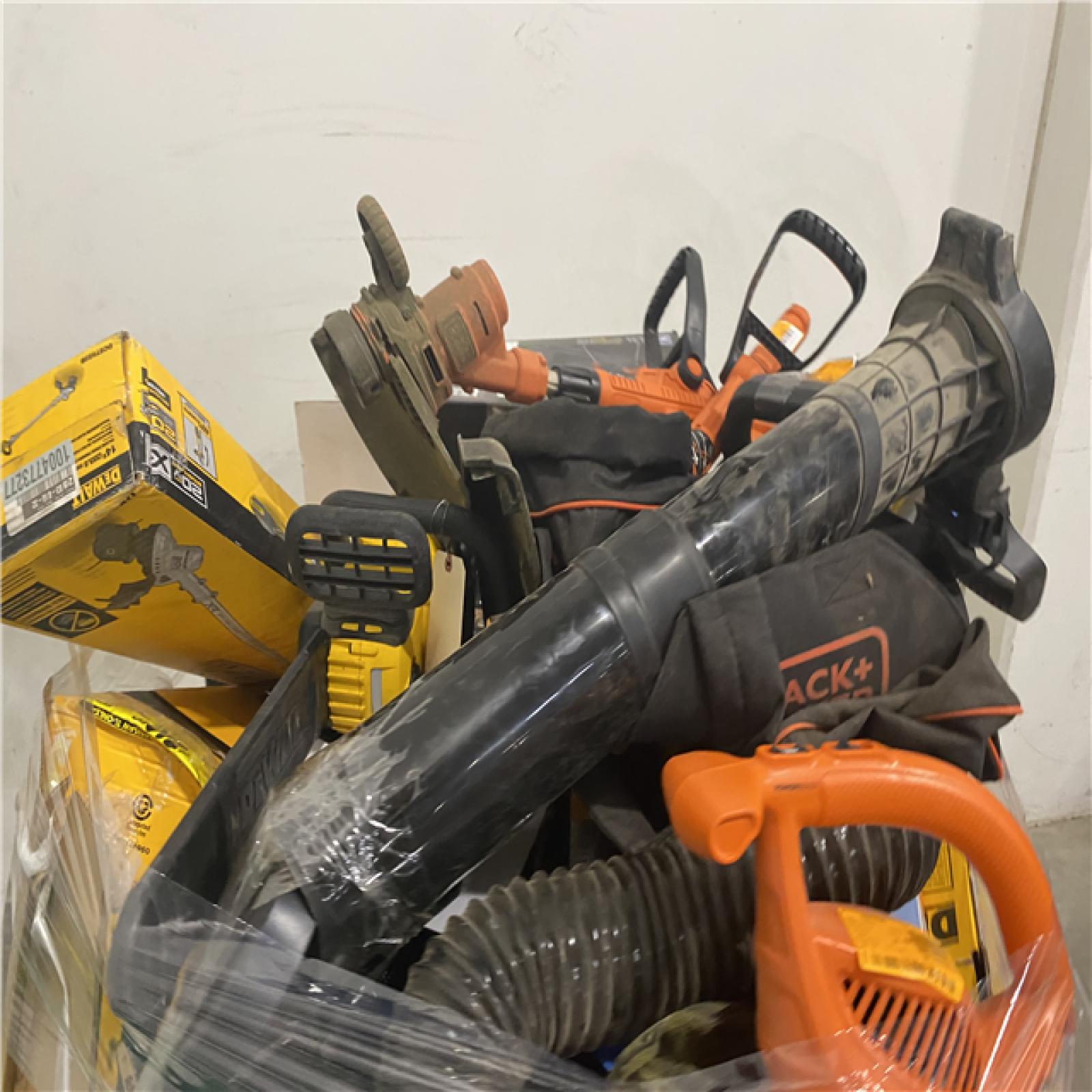 Dallas Location - As-Is DEWALT Tool Pallet