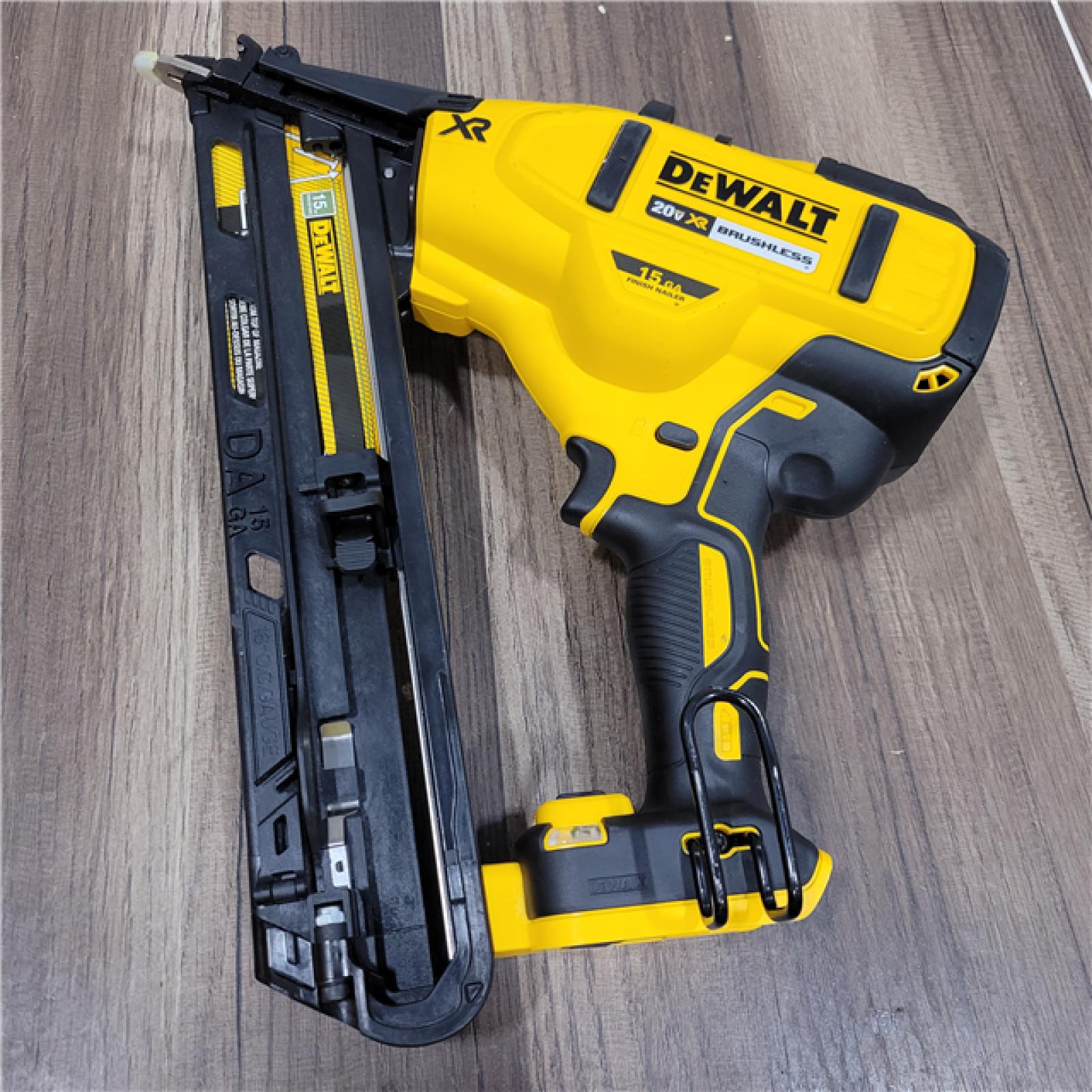AS-IS DEWALT 20V MAX XR 15 Ga. Cordless 34 Deg Nailer 20 V