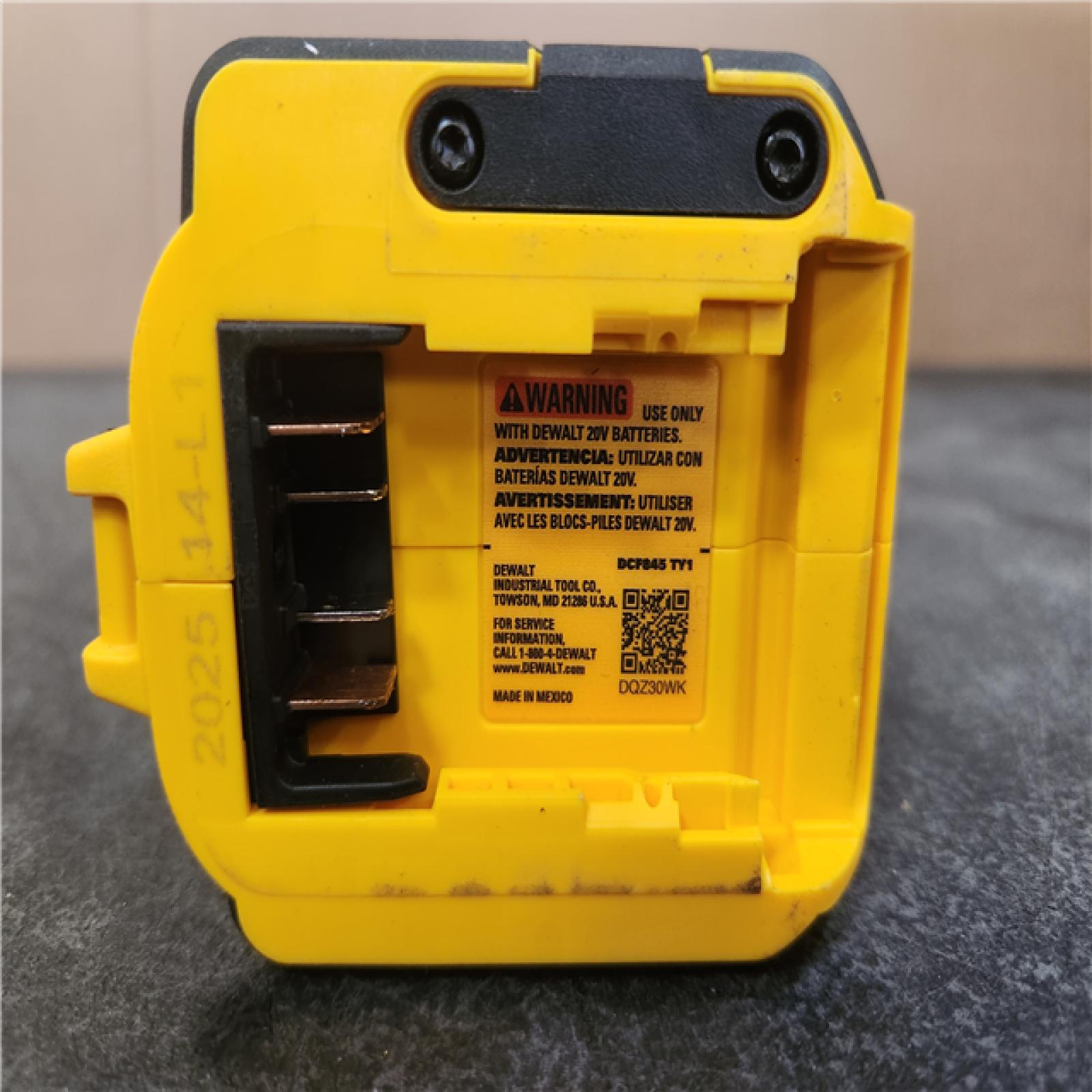 Phoenix LIKE NEW DEWALT 20V MAX XR Cordless Brushless 1/4 in. 3-Speed Impact Driver (Tool-Only)