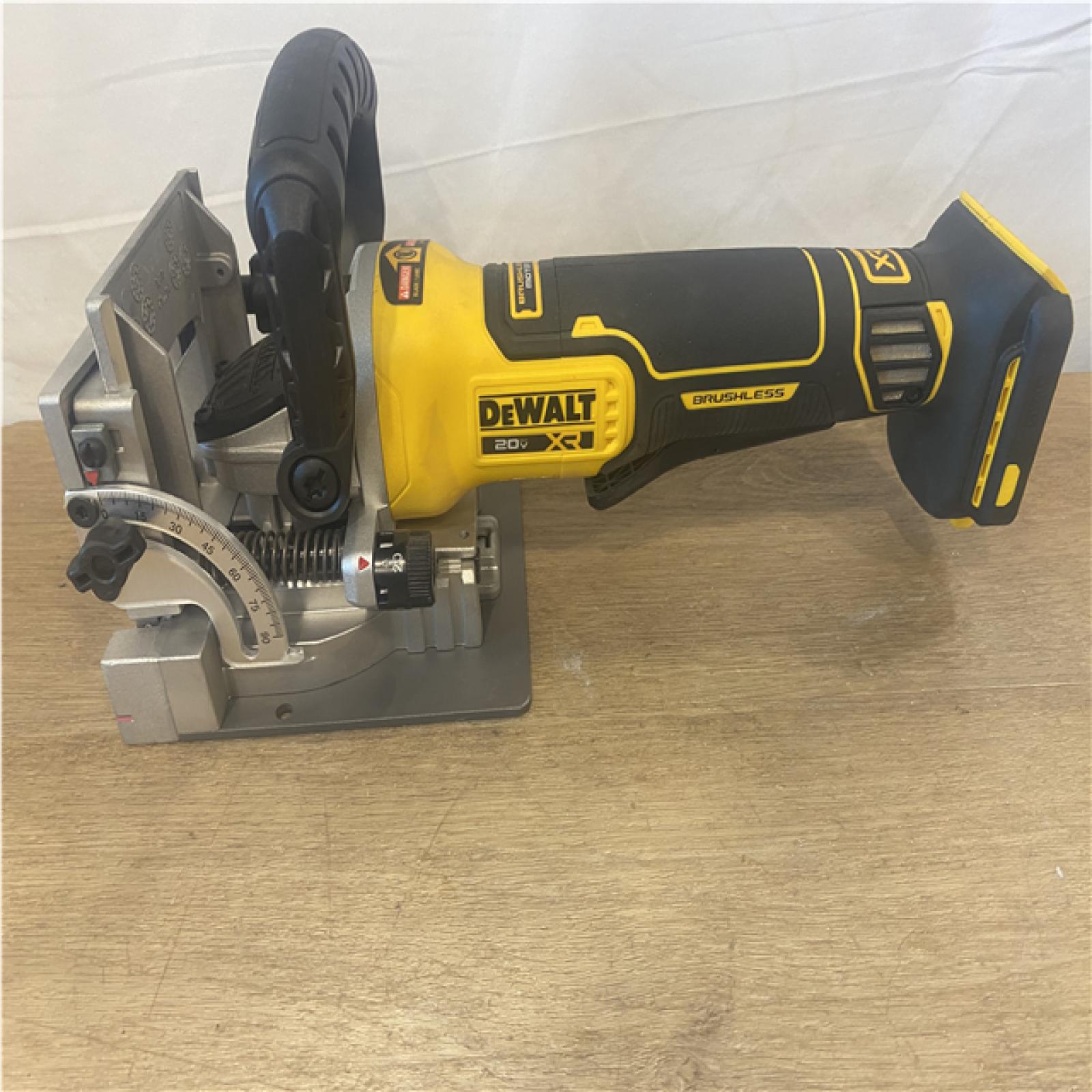 AS-IS DEWALT 20V Cordless Biscuit Joiner (Tool Only)