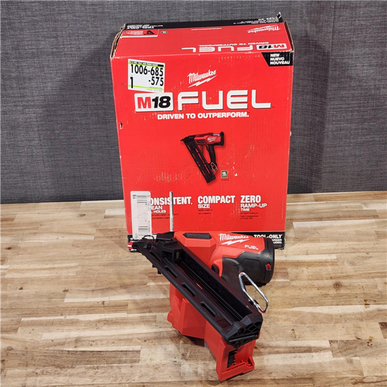 HOUSTON LOCATION - AS-IS MILWAUKEE 15 GAUGE FINISH NAILER