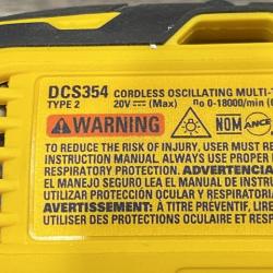 AS-IS DEWALT ATOMIC 20V MAX Cordless Brushless Oscillating Multi Tool Kit