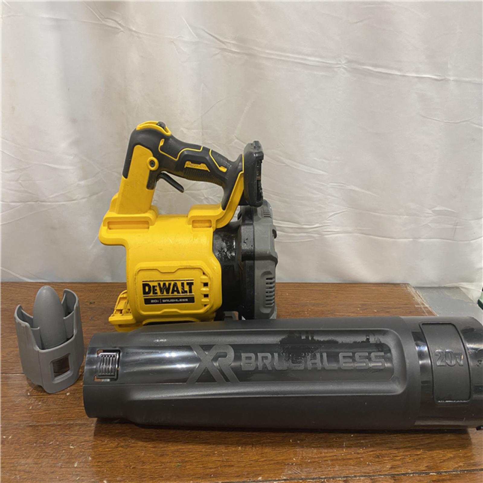 AS-IS DEWALT 20V MAX 125 MPH 450 CFM Brushless Cordless Battery Powered Blower (Tool Only)