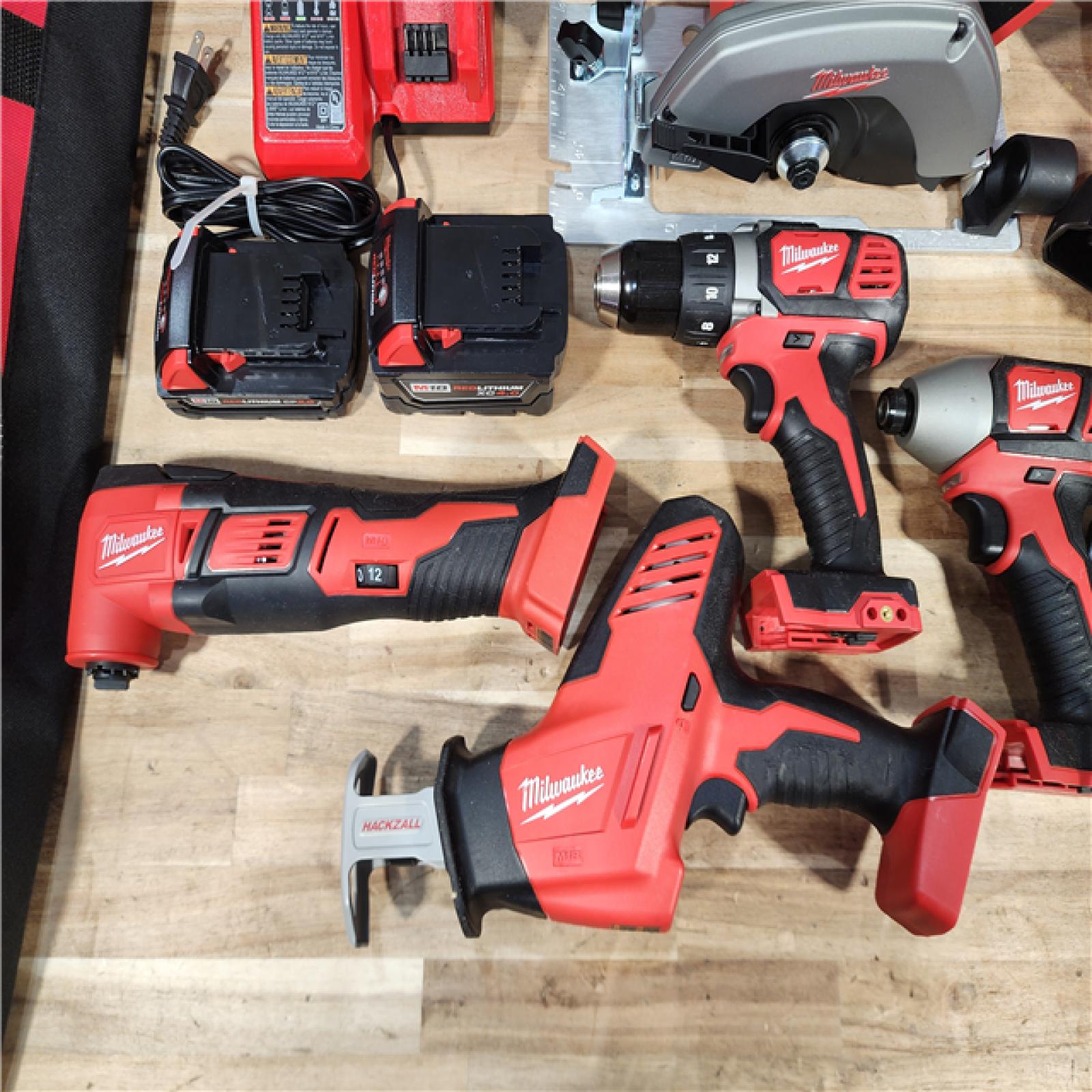 HOUSTON LOCATION - AS-IS M18 18-Volt Lithium-Ion Cordless Combo Kit 9-Tool with 2-Batteries  Charger and Tool Bag