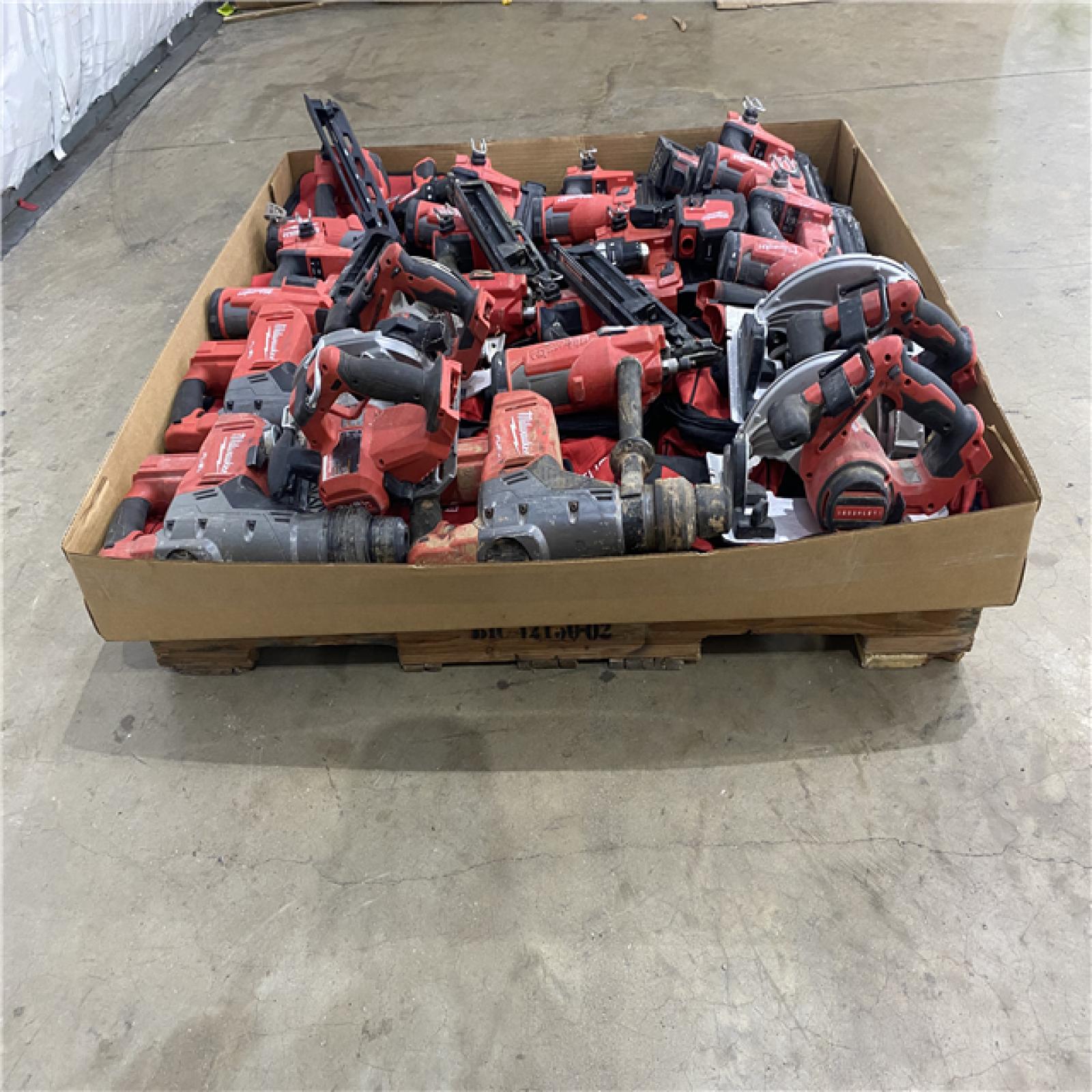 Houston Location AS IS - Tool Pallet