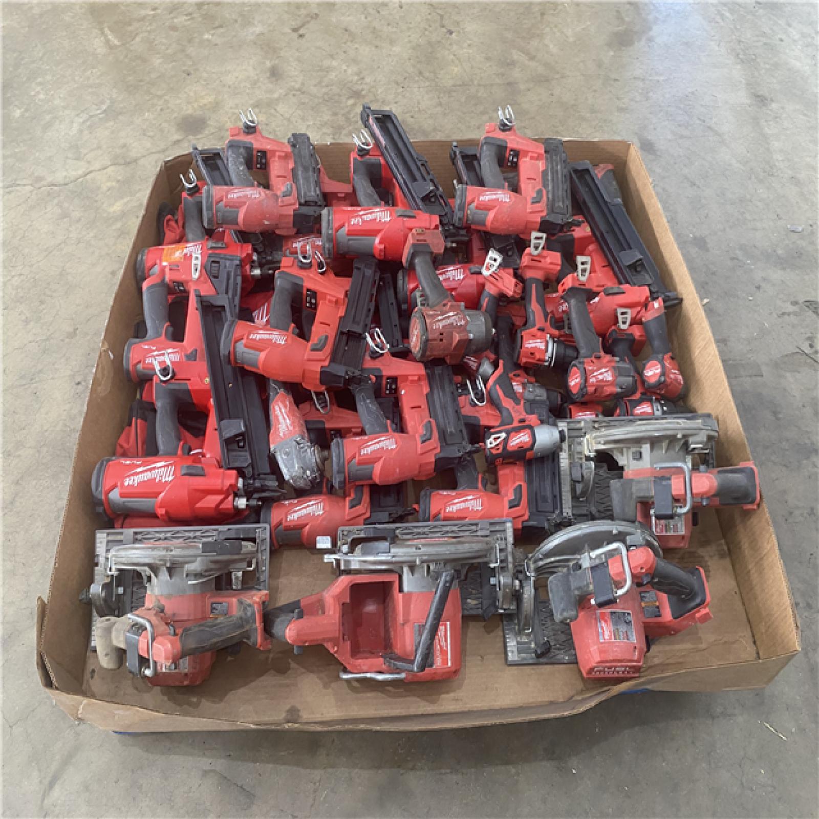 Houston Location AS IS - Tool Pallet