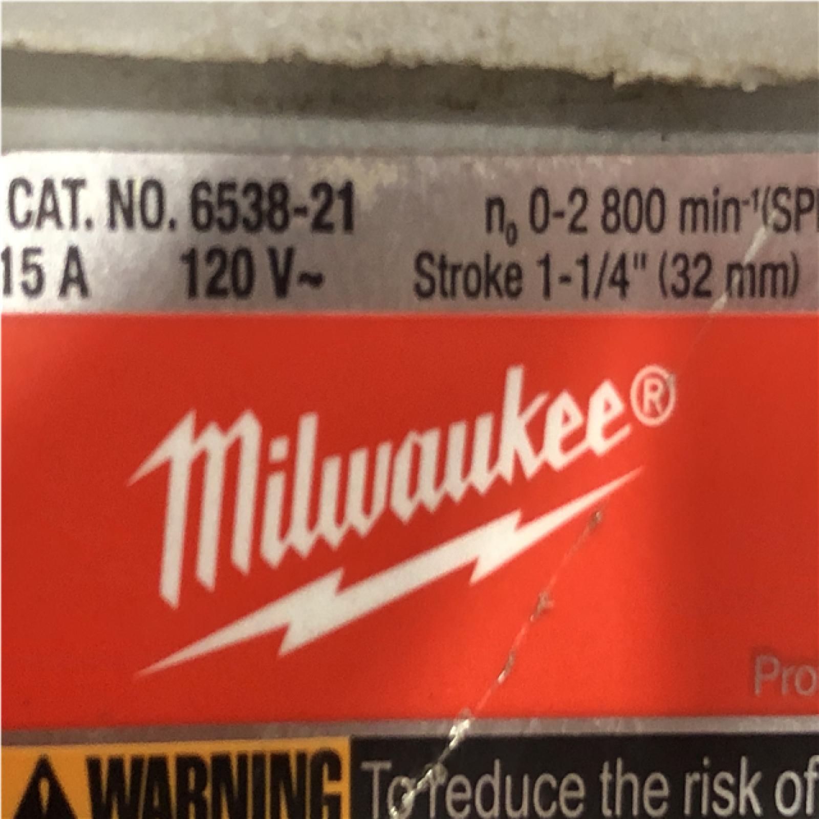 AS-IS Milwaukee 6538-21 15.0 Amp Super Sawzall Reciprocating Saw with Carrying Case
