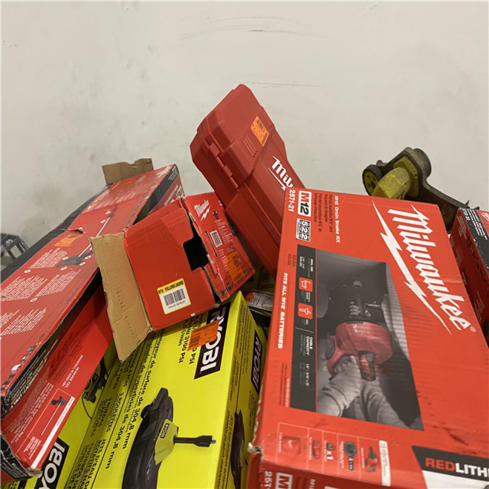 Dallas Location - As-Is Tool Pallet