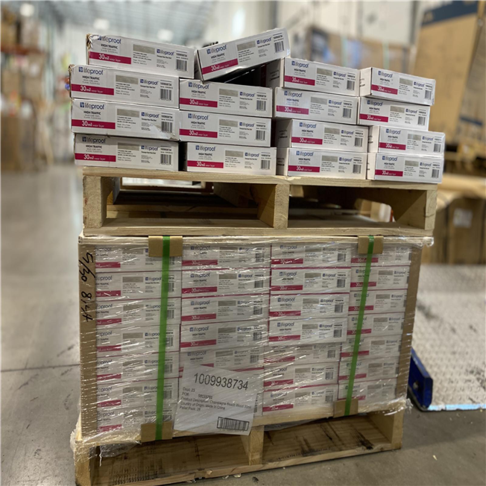 DALLAS LOCATION - Lifeproof Champagne Beach Wood 30 MIL x 8.7 in. W x 48 in. L Click Lock Waterproof Luxury Vinyl Plank Flooring  PALLET - (44 UNITS)